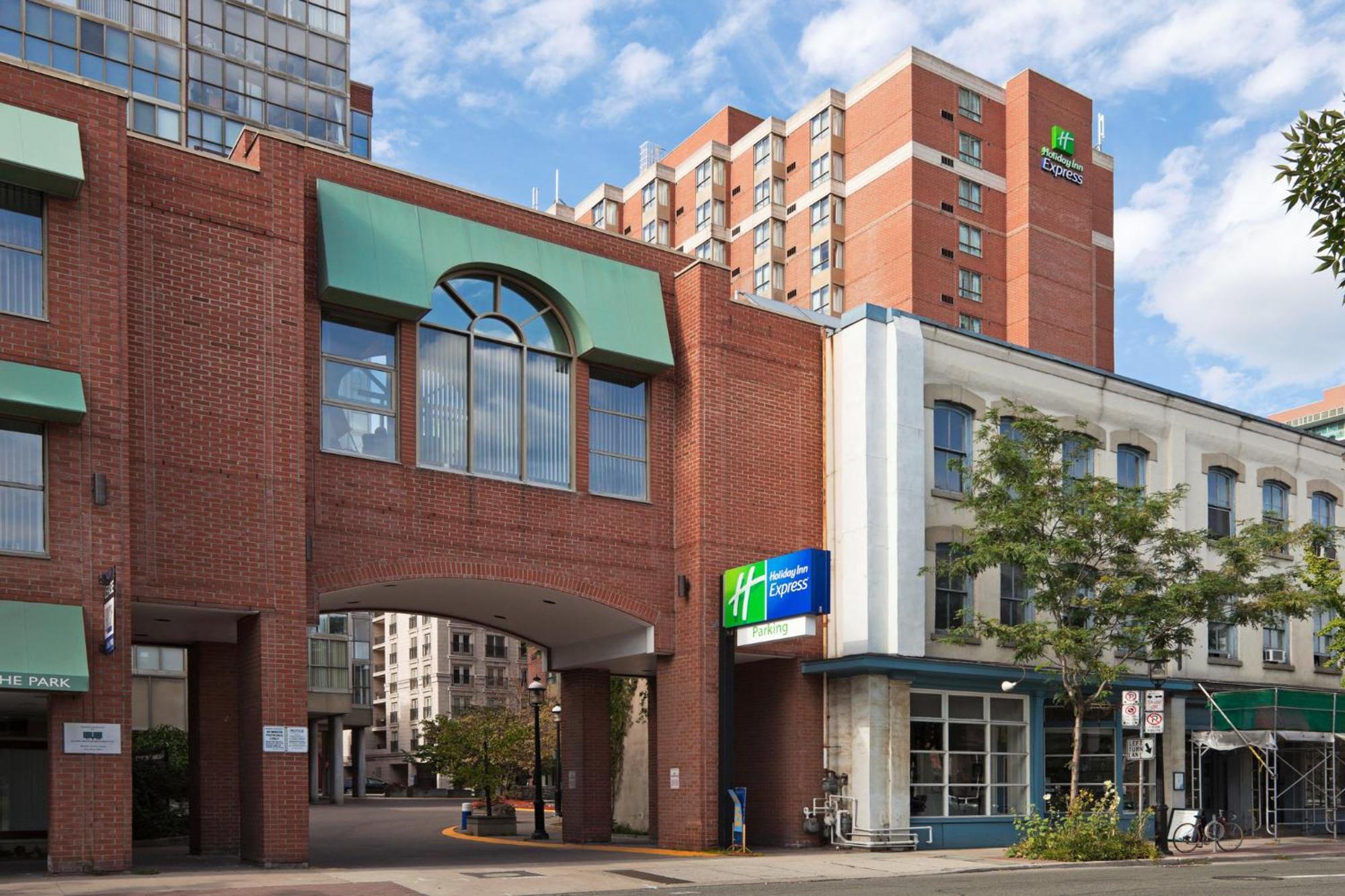 Express Downtown By Ihg Toronto