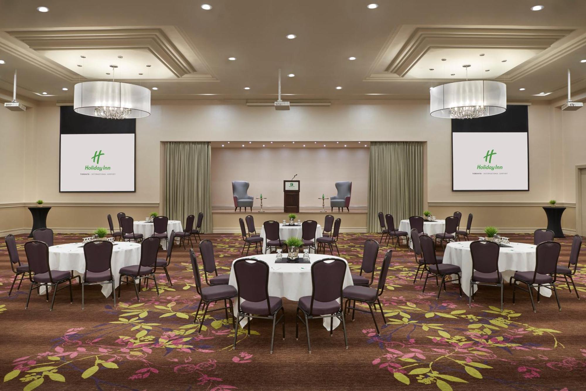 International Airport By Ihg Toronto