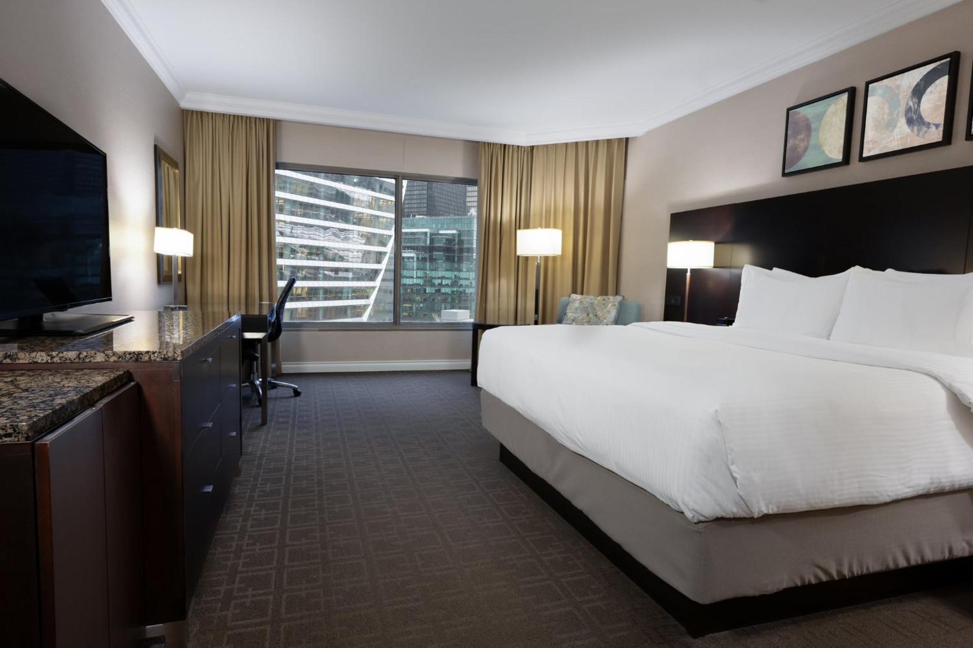 Hotel Intercontinental Centre By Ihg 4*