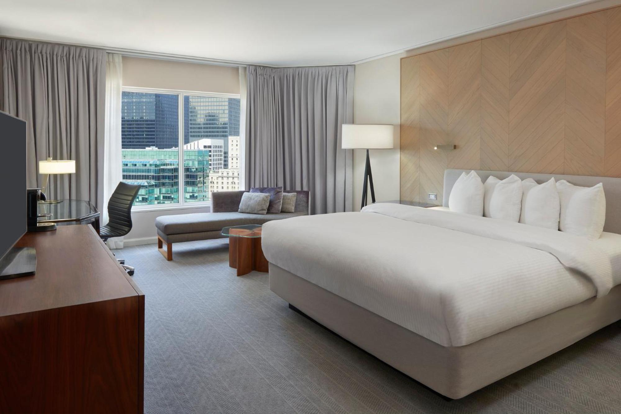Intercontinental Centre By Ihg Toronto