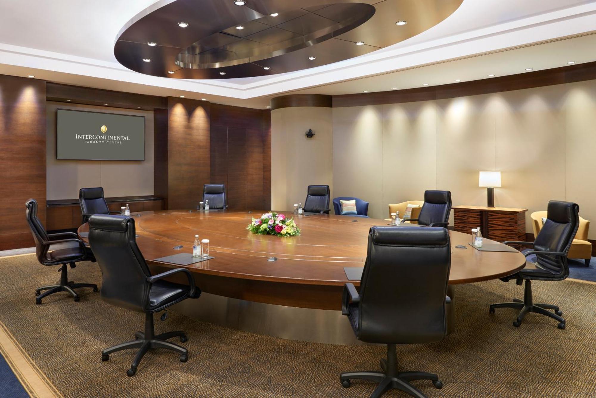 Intercontinental Centre By Ihg Hotel