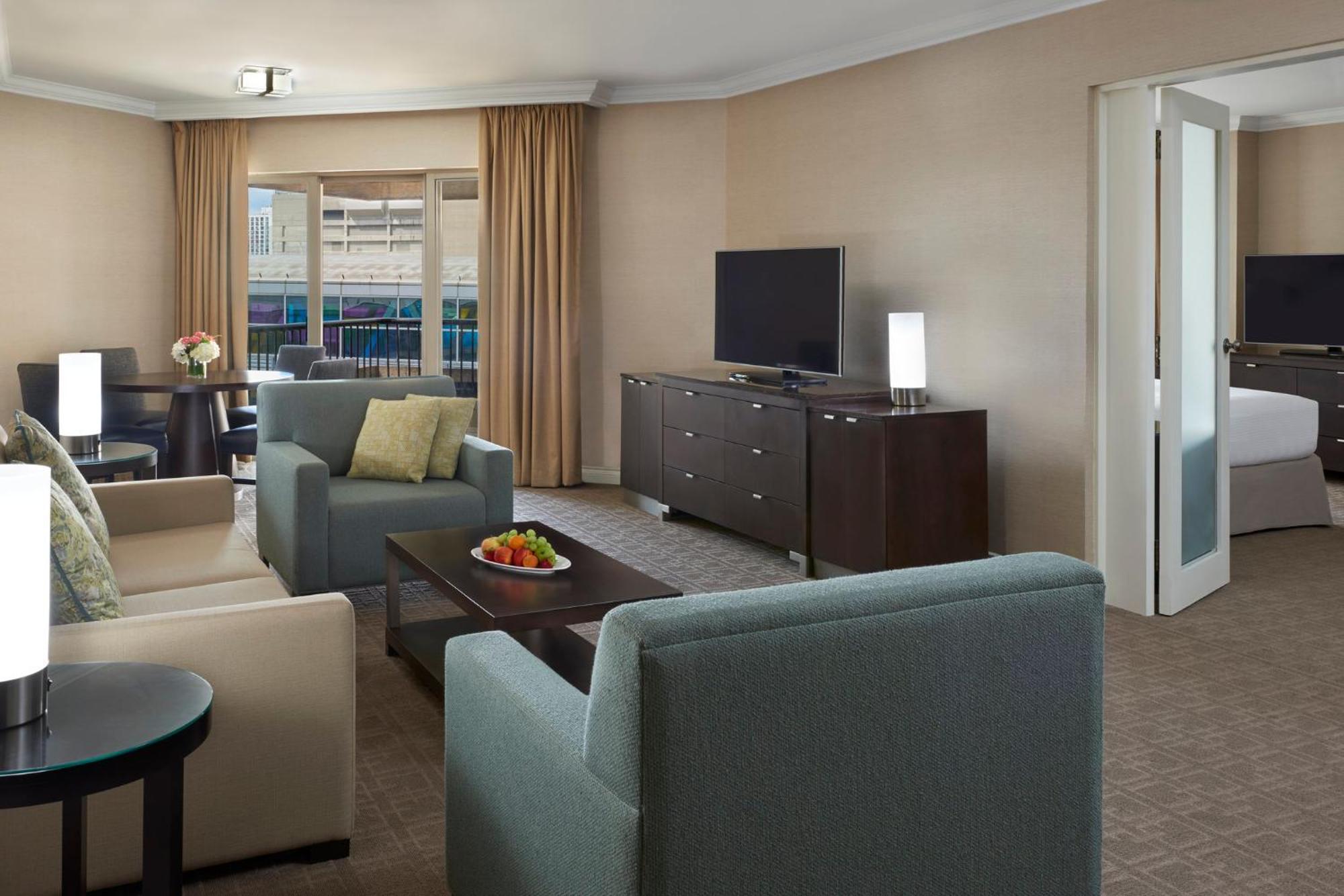 Intercontinental Centre By Ihg Toronto