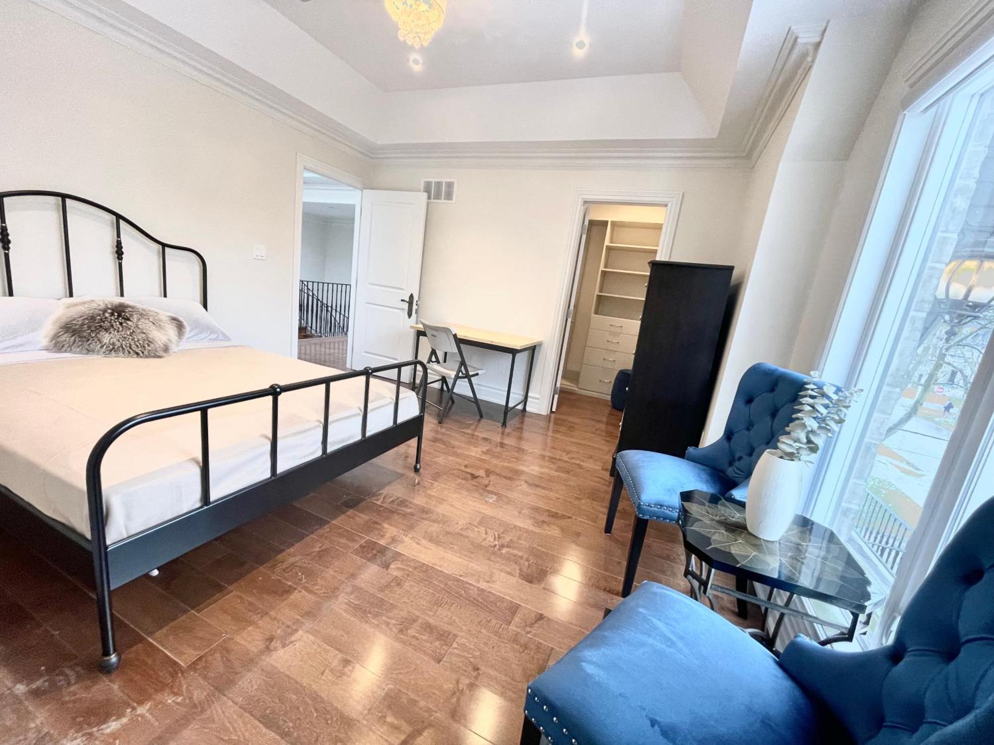 Beautiful House Near North York Center Guest house Toronto