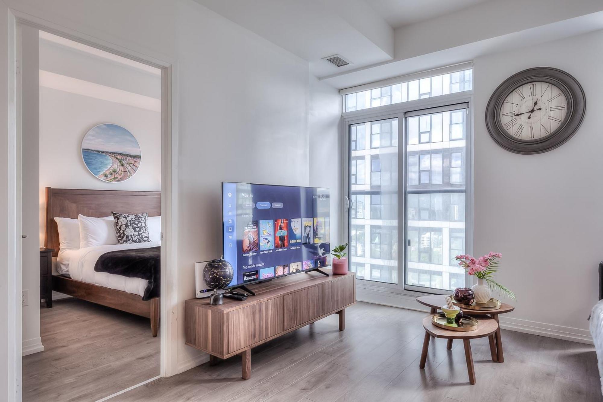 Rivetstays - The Jarvis * Toronto