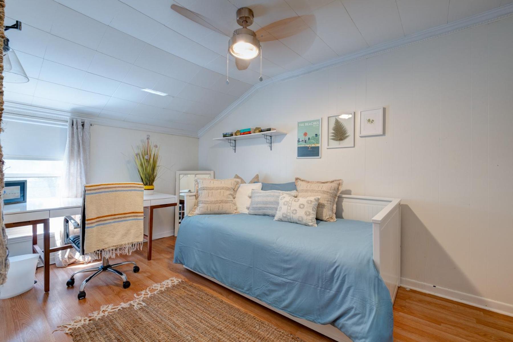 Holiday home Charming Beach Retreat Toronto