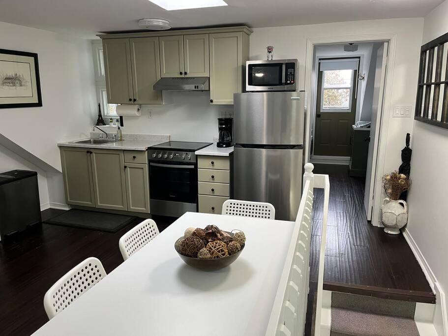 Bright, Private, Peaceful With Retail Conveniences Steps Away *