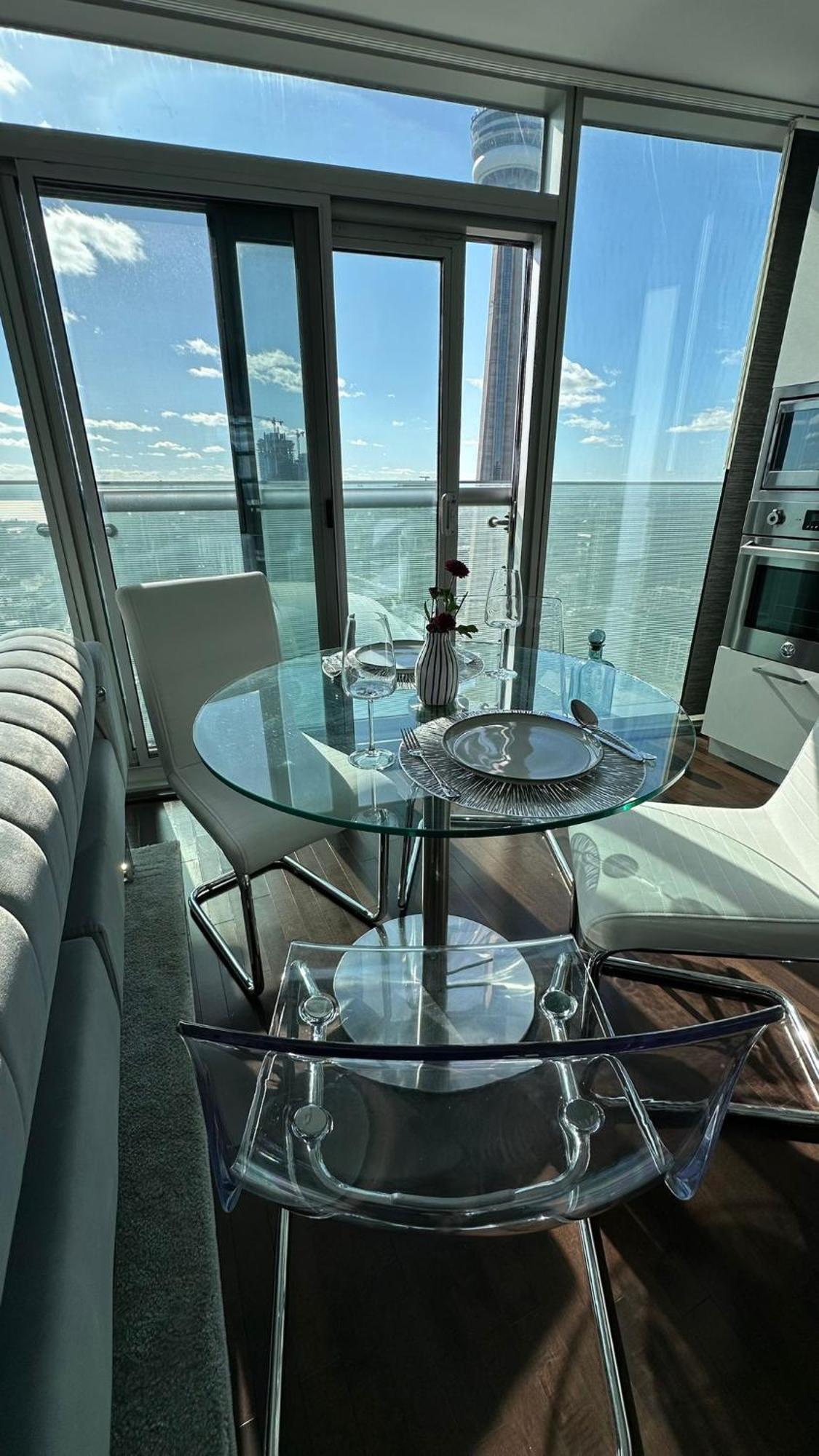 Downtown, Luxury Condo, Cn Tower, Rogers Center, Scocia Arena, Unobstructed View * Toronto