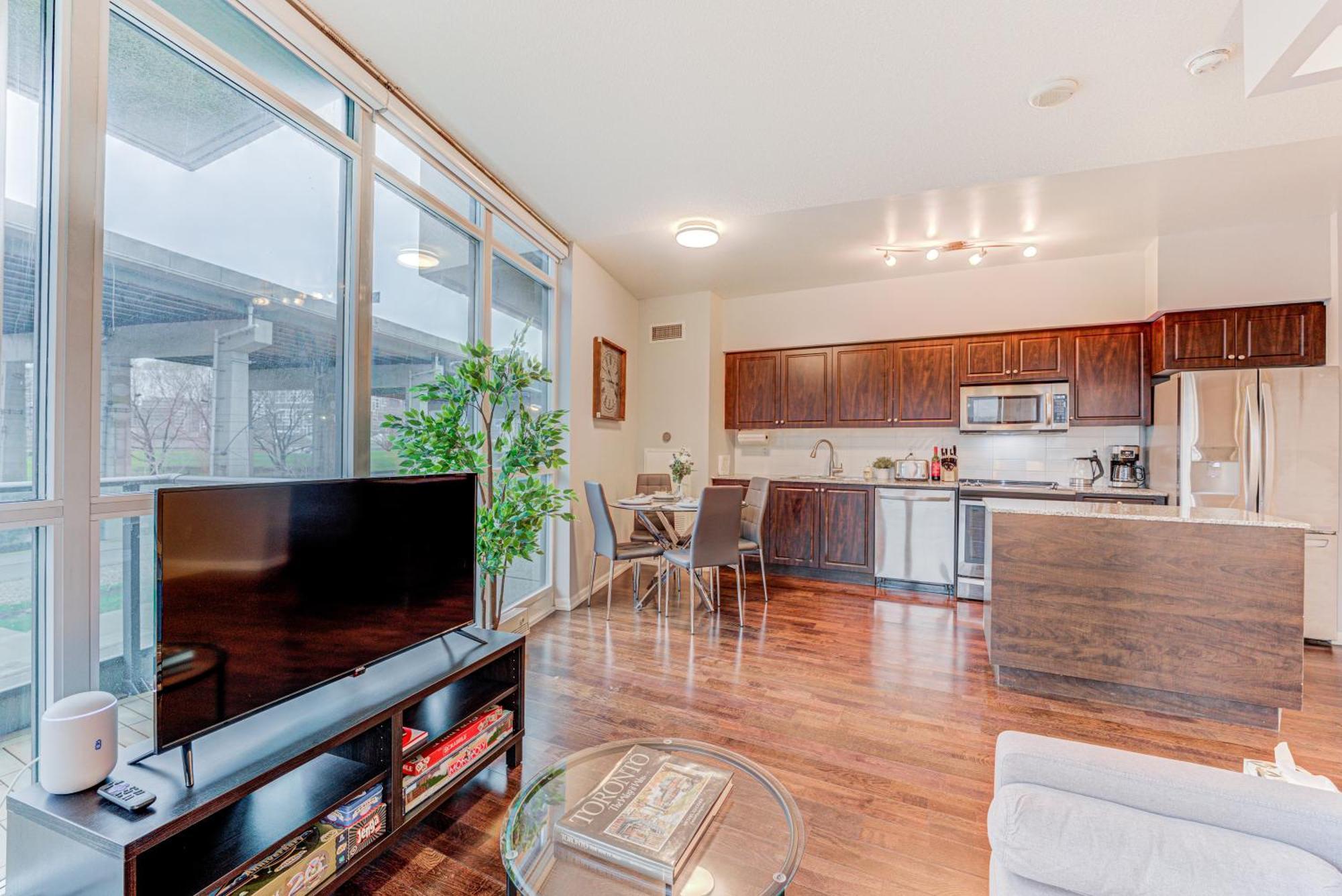 Prime Pad 2 Bedroom With Cn Tower View