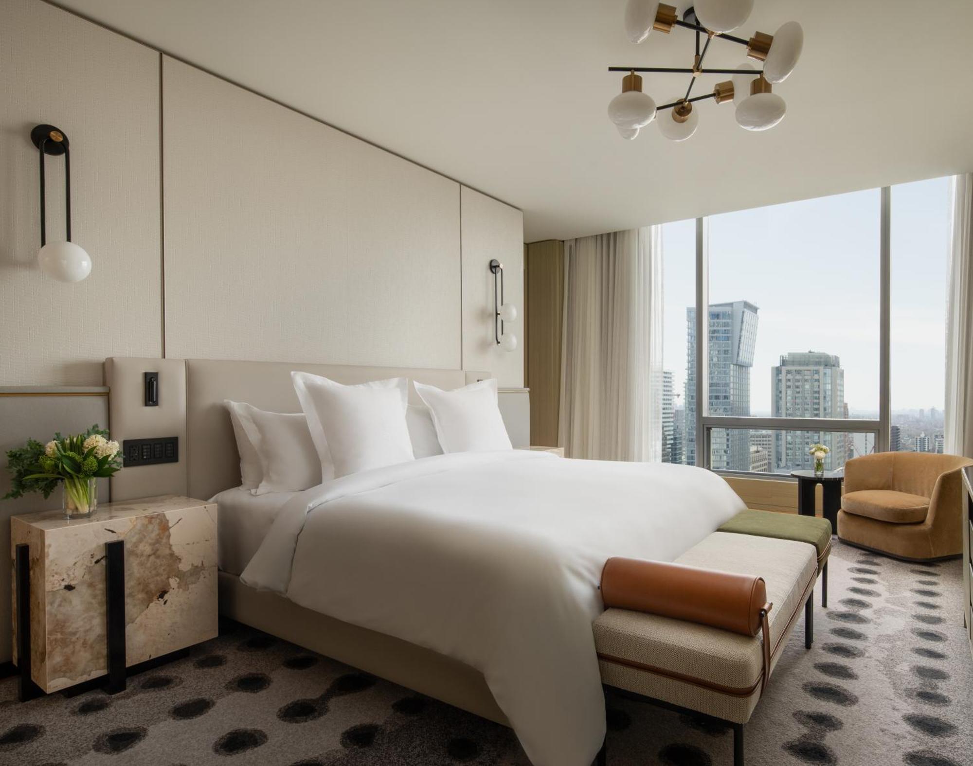 Four Seasons 5*