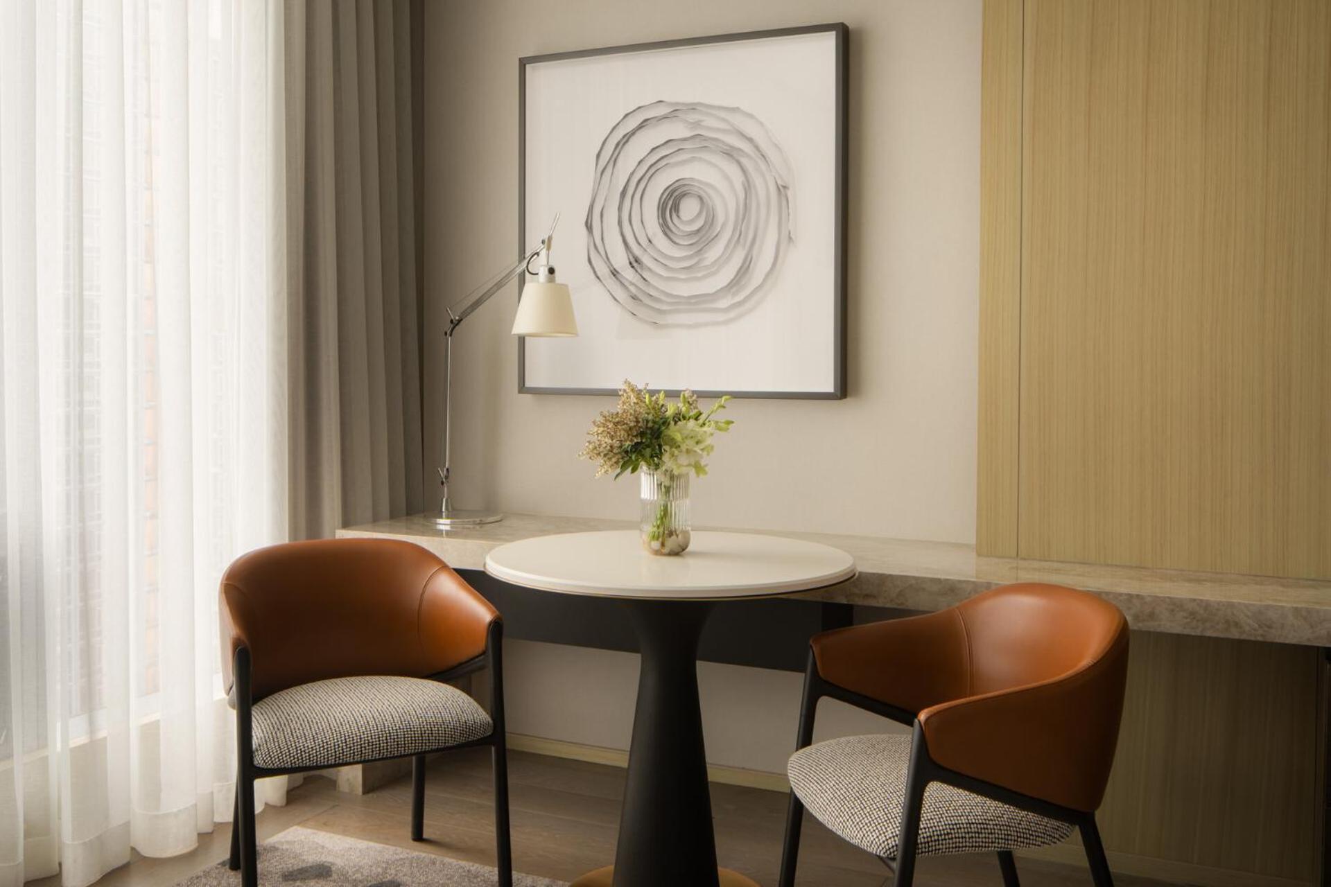 Four Seasons Hotel 5*