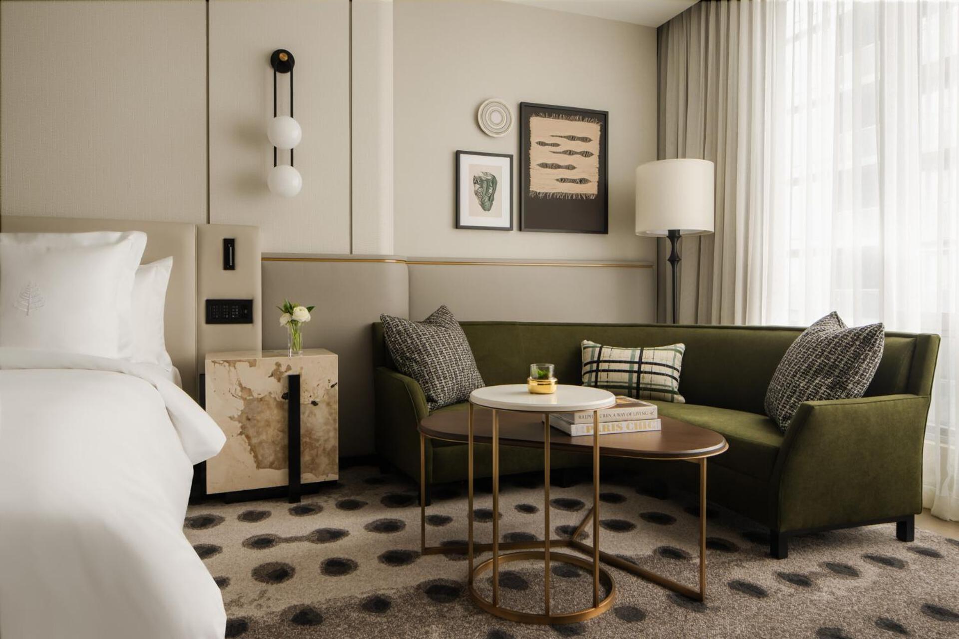 Four Seasons Hotel