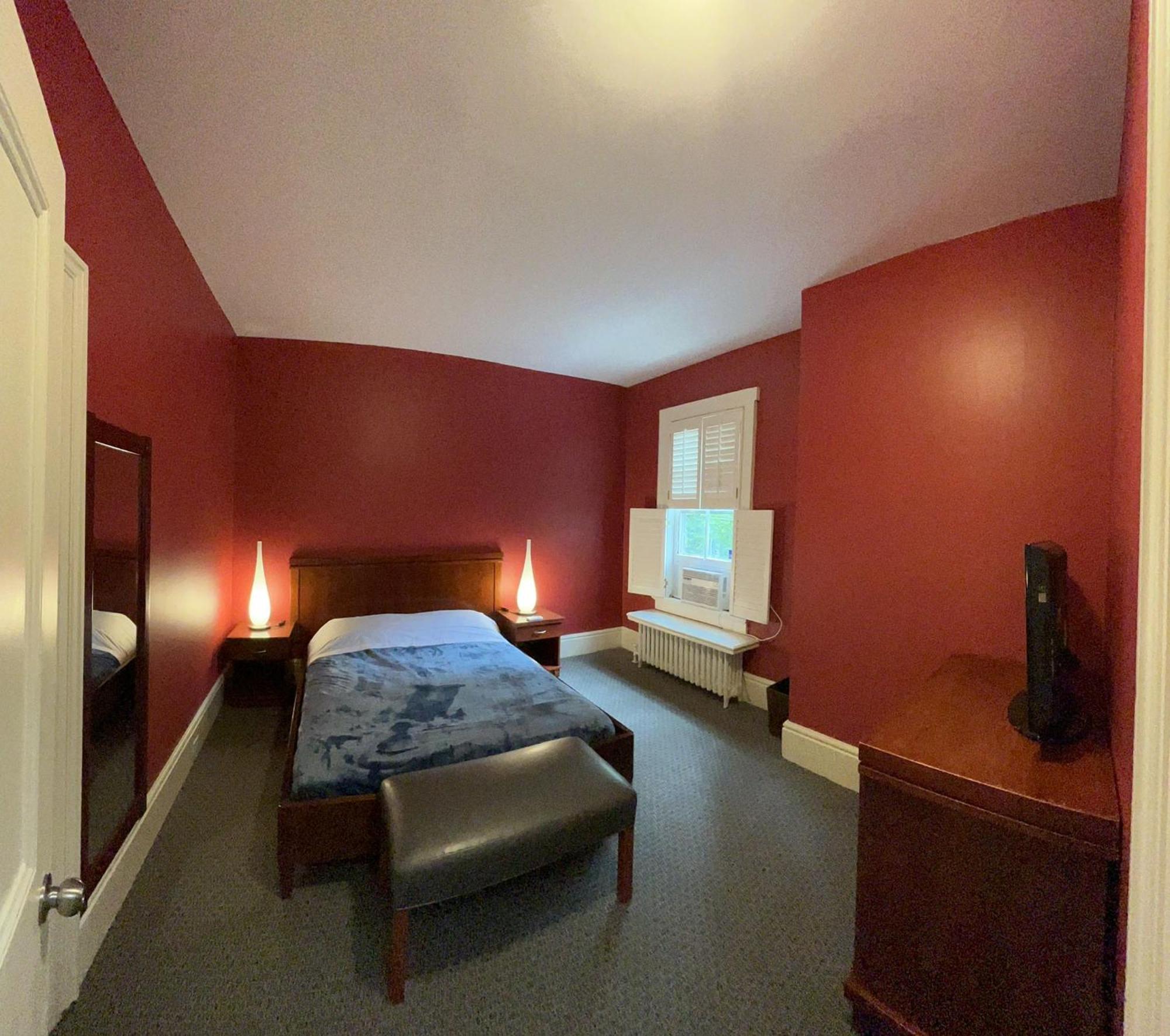 49 Holiday home Toronto