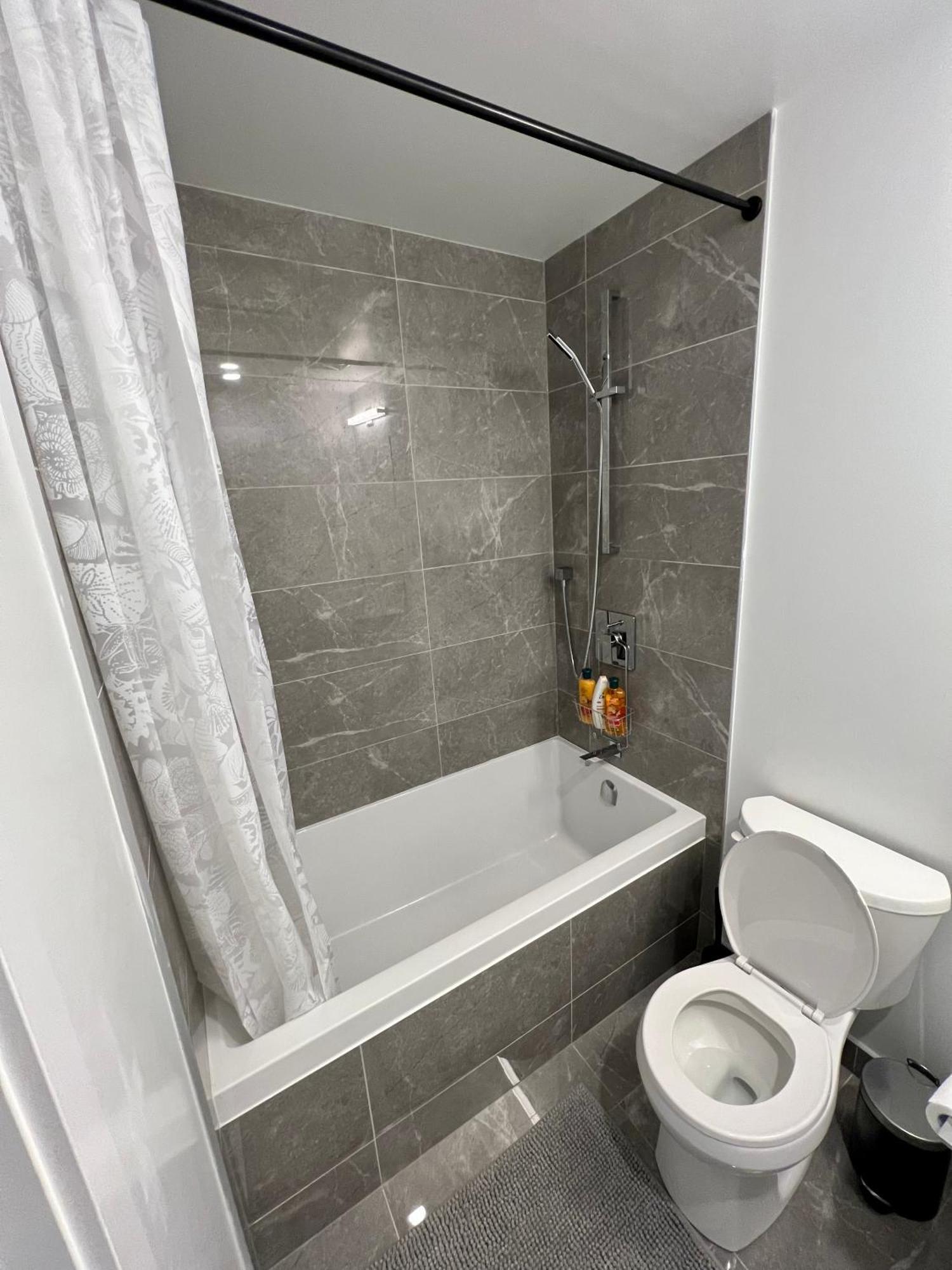 Stunning Open Layout Superb Location Apartment