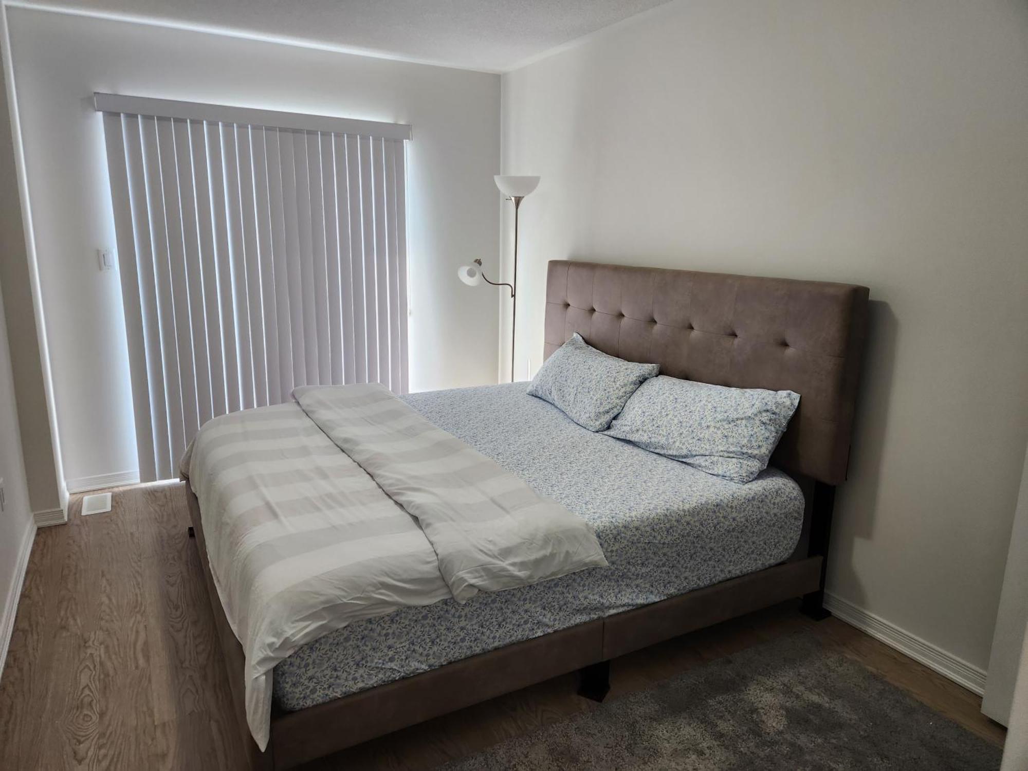 Modern Minimalist 2bedroom Toronto