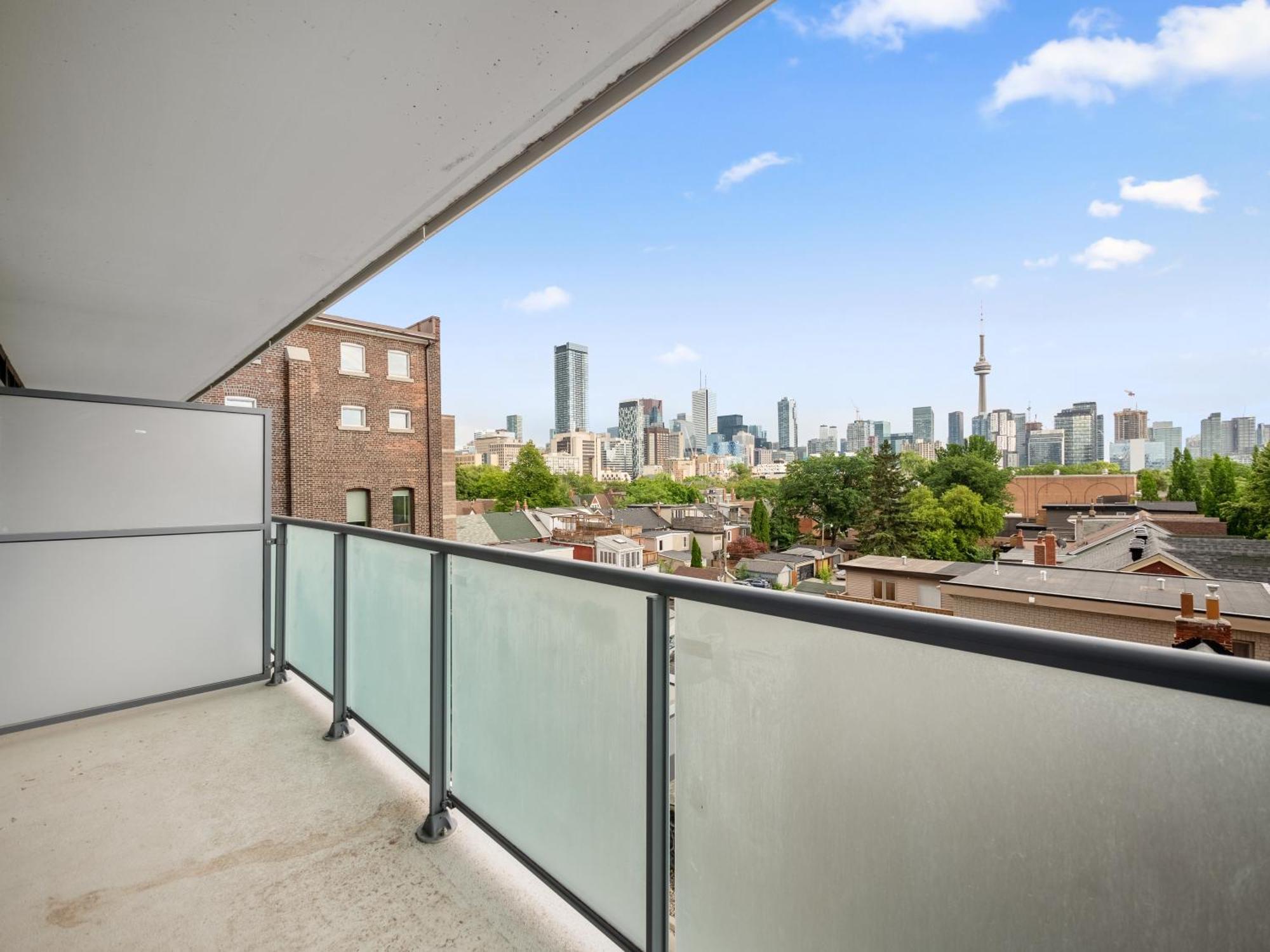 Sleek 1br & Office - Cn Tower, Skyline View Apartment Toronto