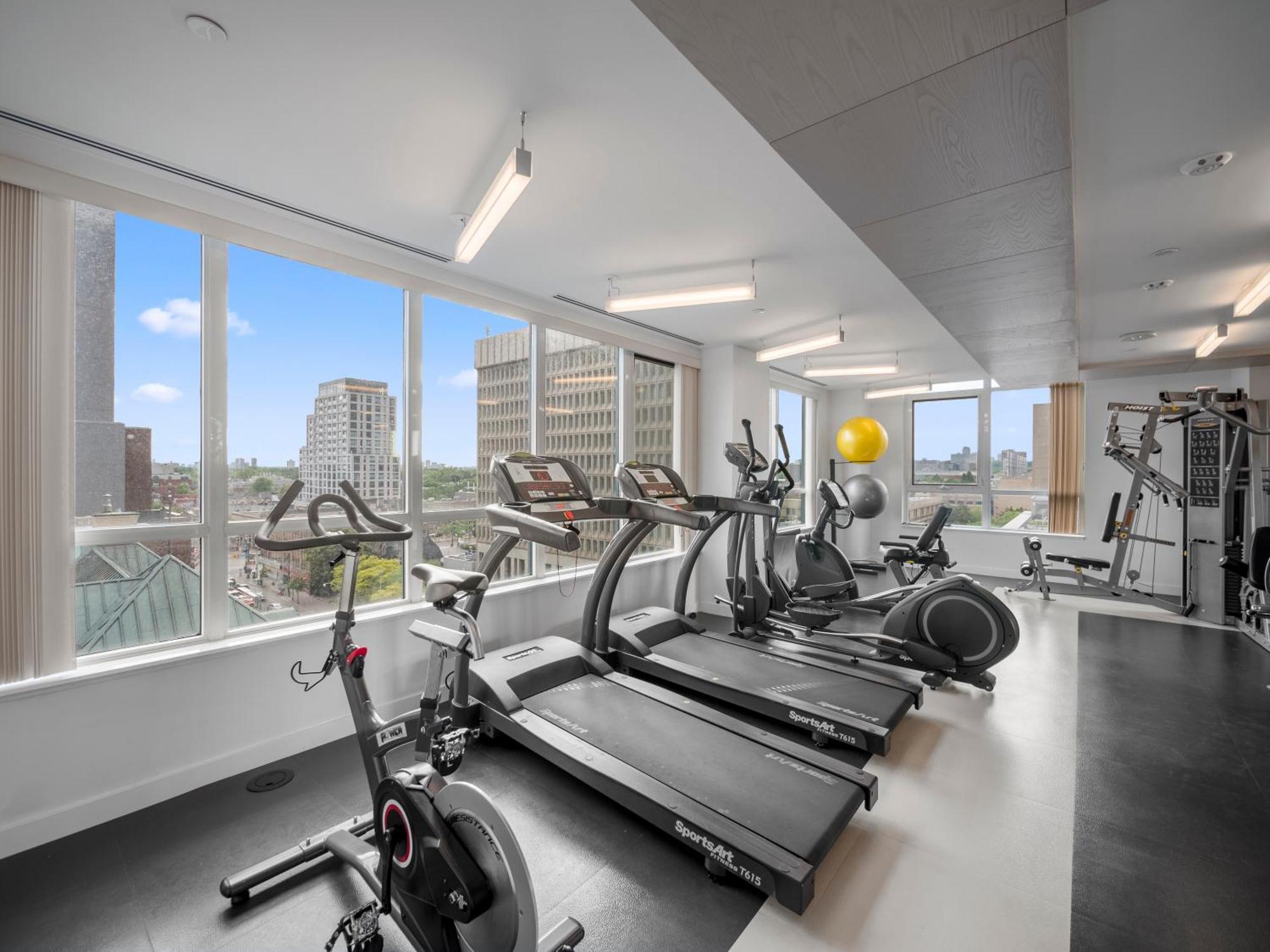 Apartment Sleek 1br & Office - Cn Tower, Skyline View *
