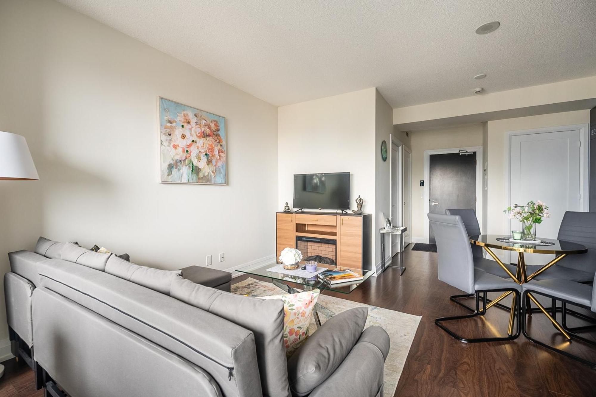 Apartment Globalstay Modern In North York Skyscraper