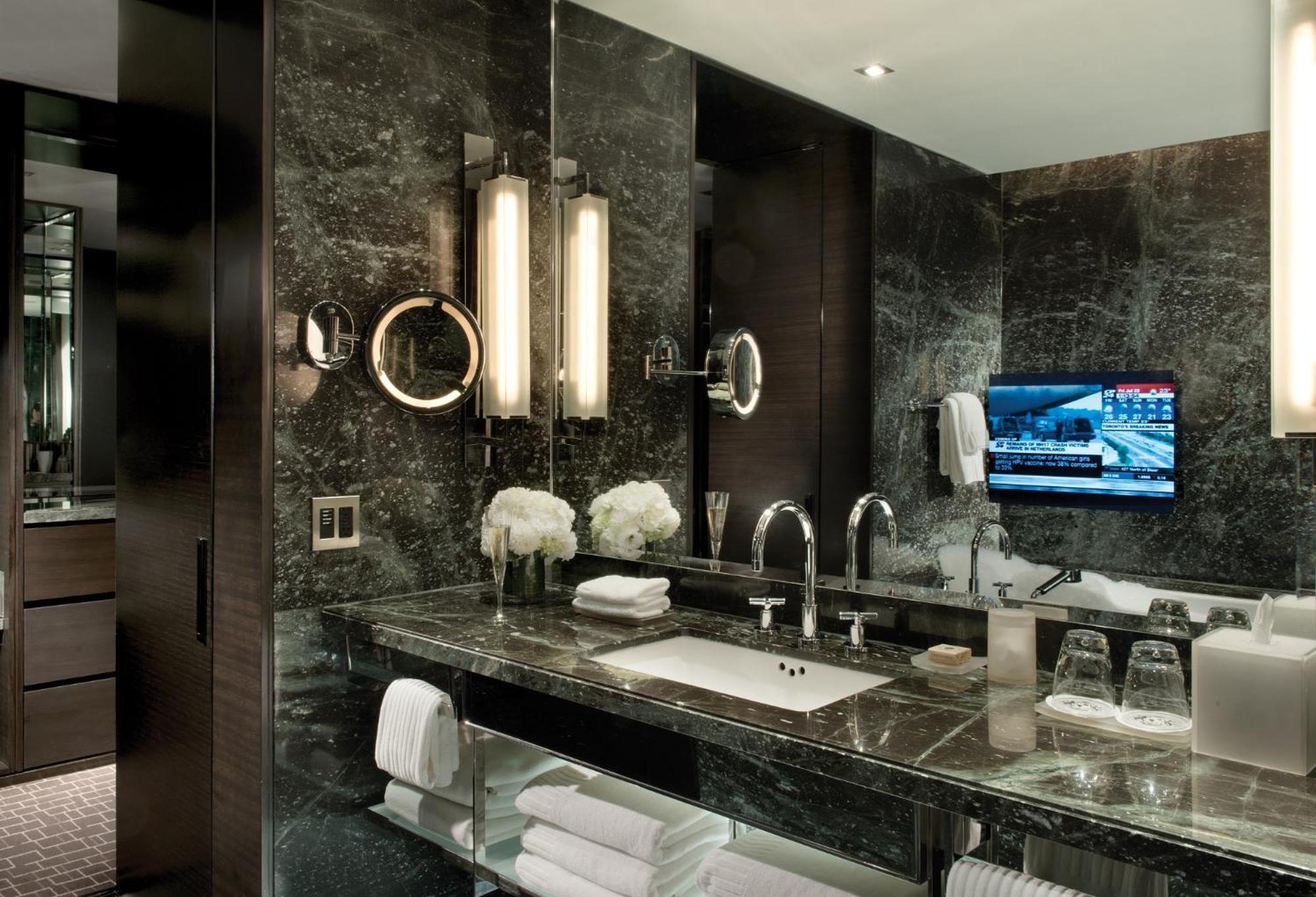 The Hazelton 5* Toronto