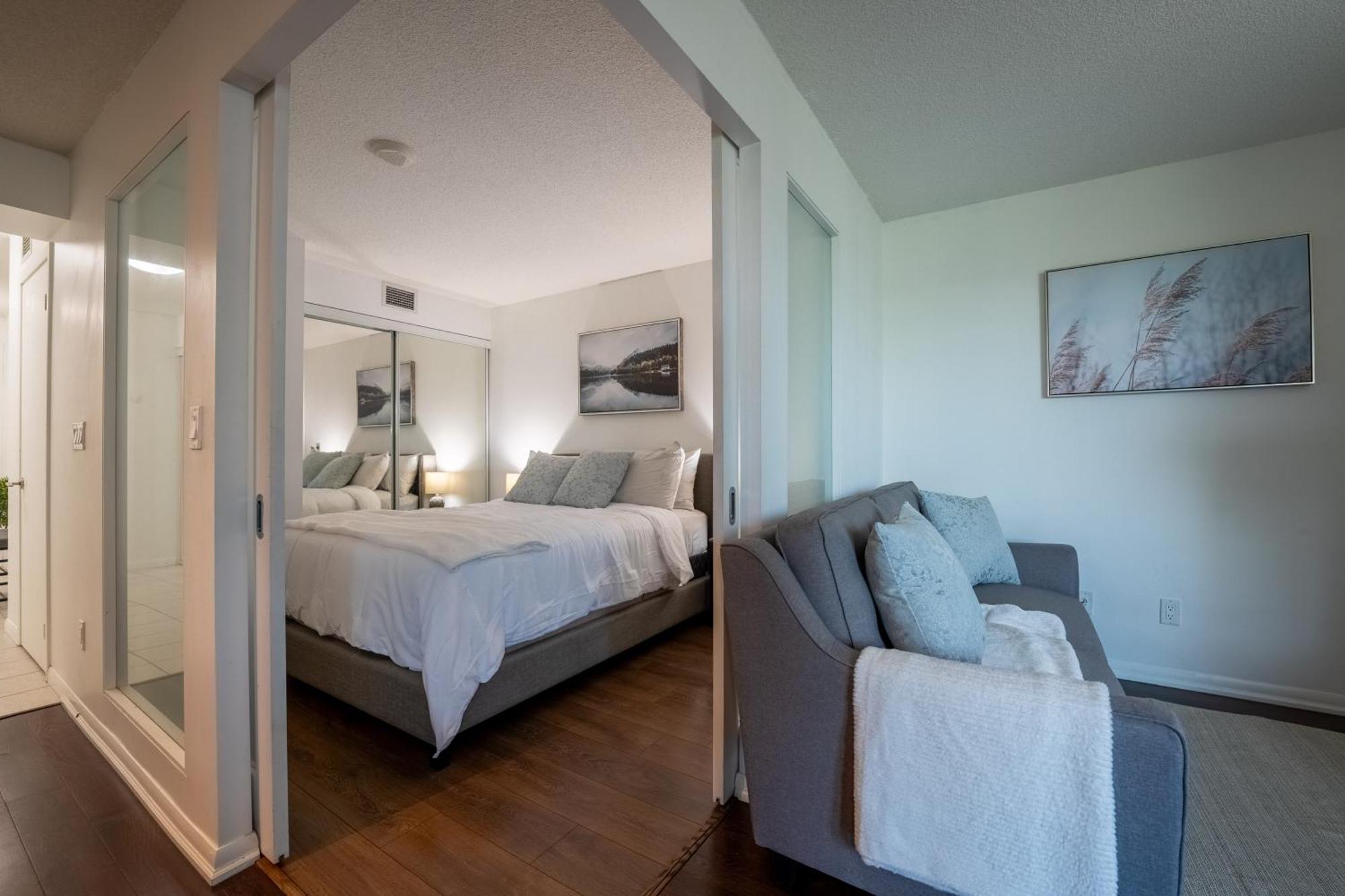Apartment Fort York