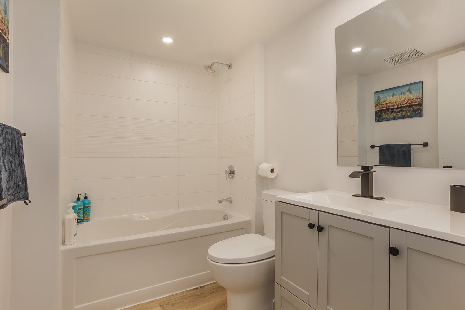 Cozy 2br Close To Cn Tower Apartment Toronto
