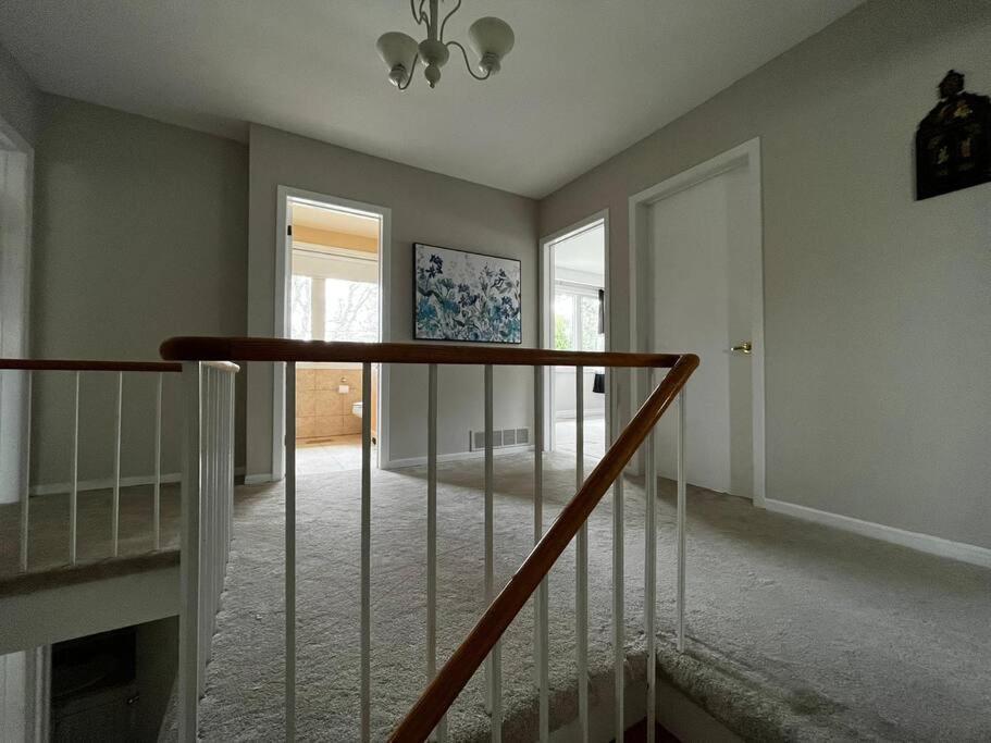 Apartment Urban Oasis-spacious Retreat Toronto
