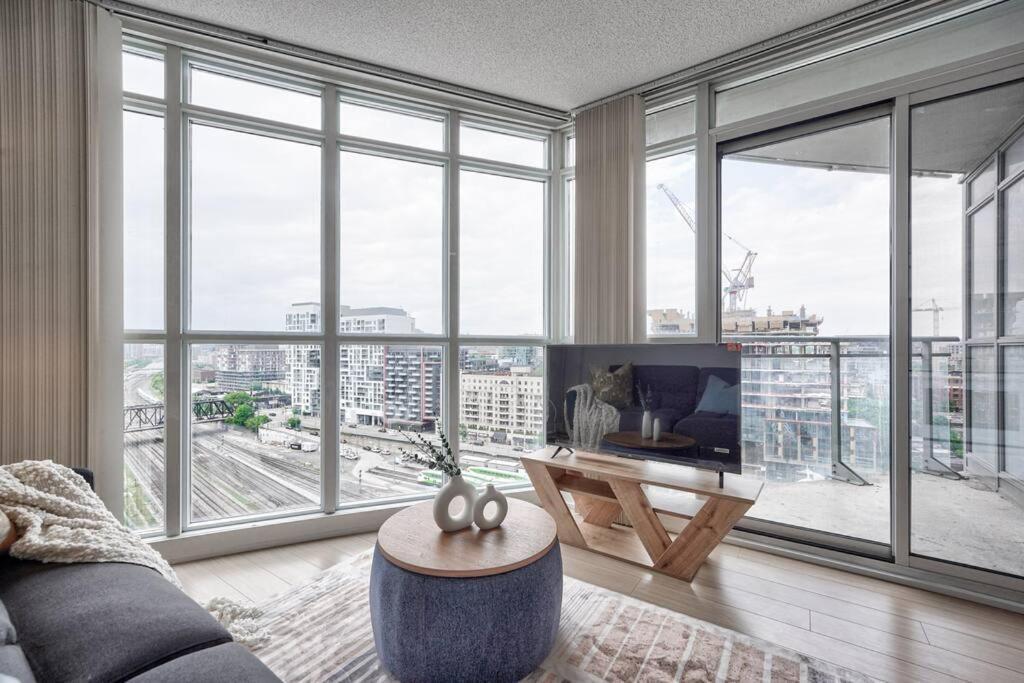Apartment Entertainment District 1 Bedroom Free Parking Dt *