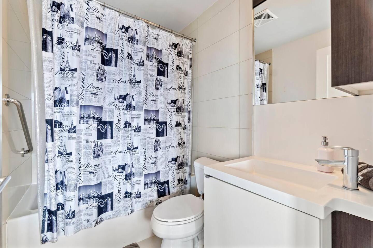 Apartment 3br Skyline - By Cn Tower & Mtcc & Free Parking