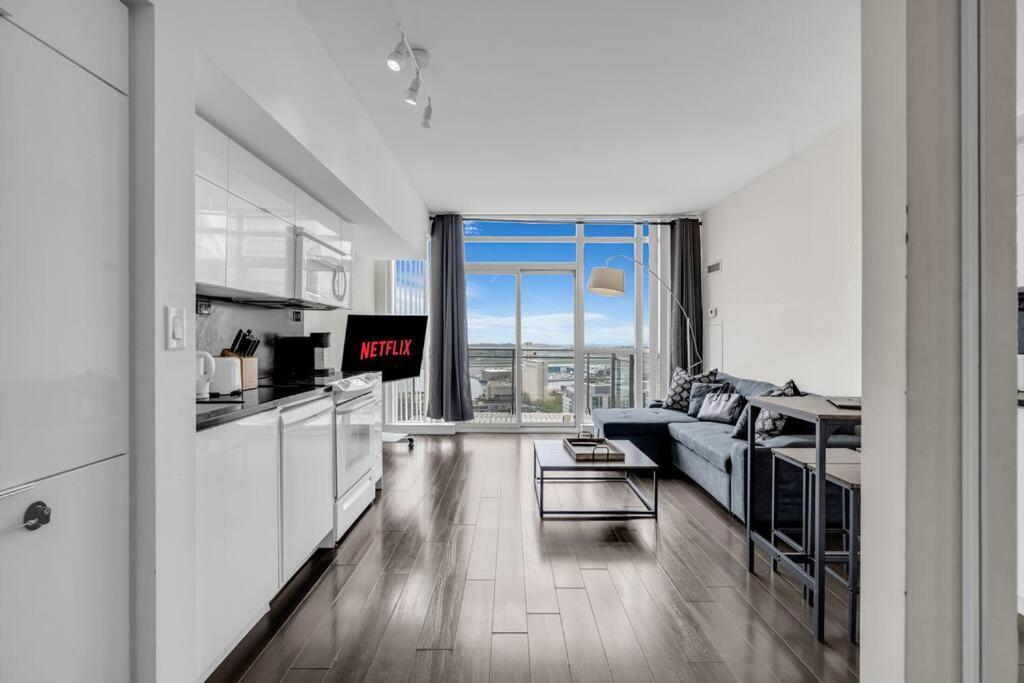 Stylish - Free Parking & Lake View * Toronto
