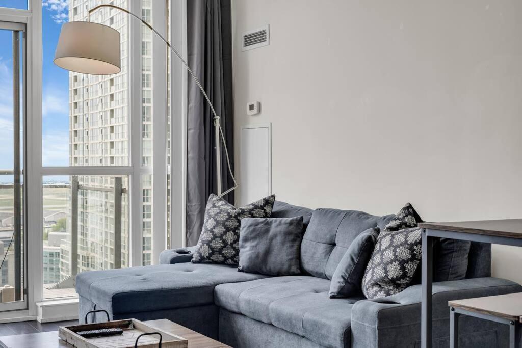 Stylish - Free Parking & Lake View *