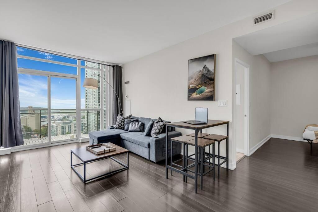 Stylish - Free Parking & Lake View * Toronto