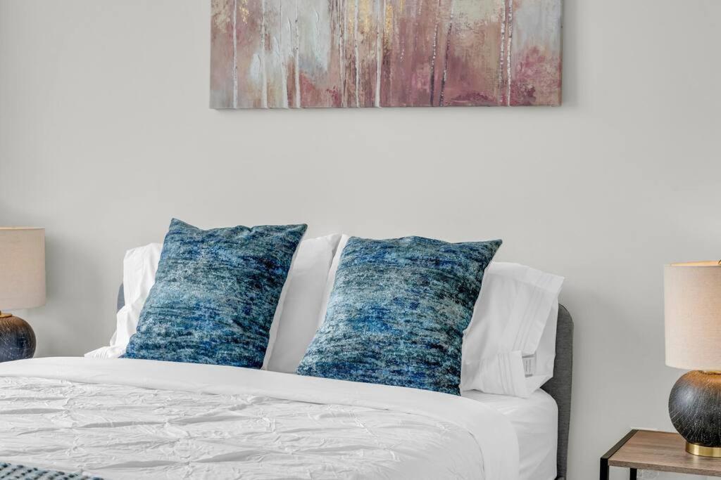 Apartment Stylish - Free Parking & Lake View