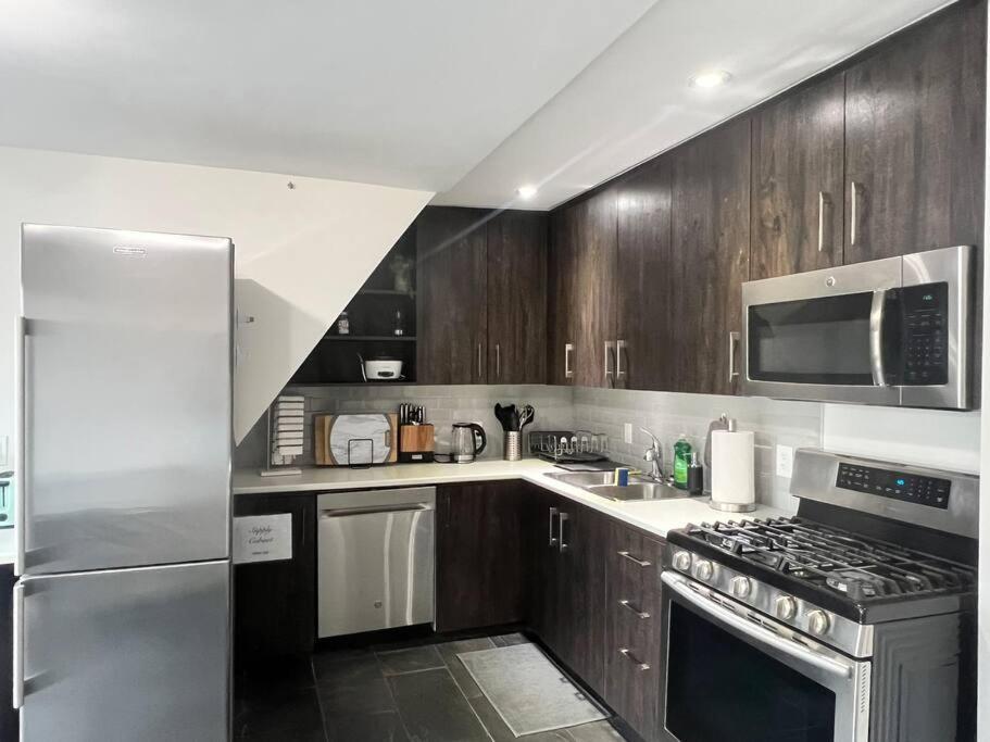 3 Bedroom With Patio * Toronto