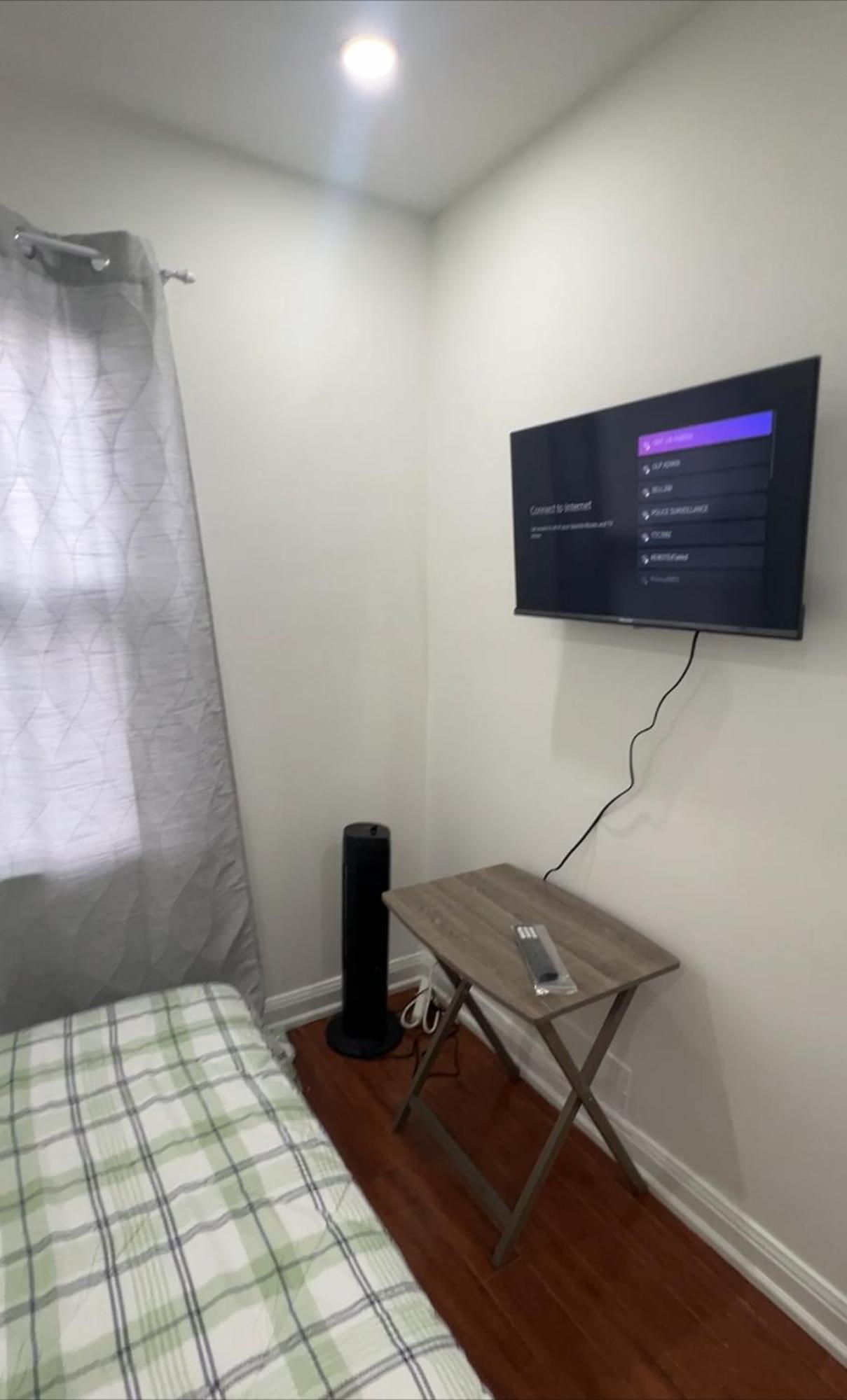 #1 Convvy-nient Residence! Homestay Toronto