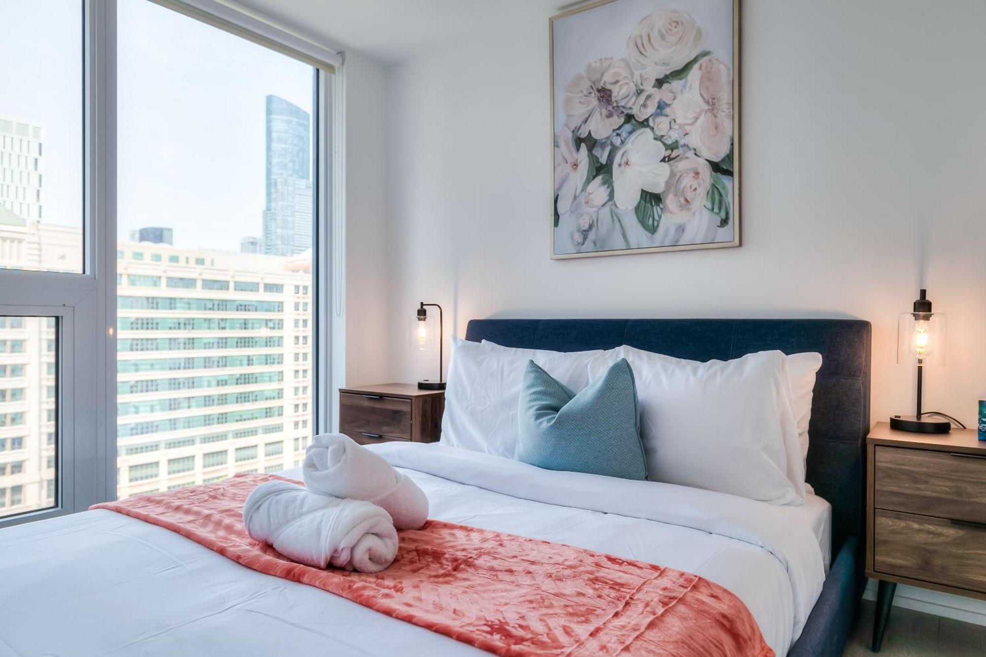 Rivetstays - The Jarvis Apartment Toronto