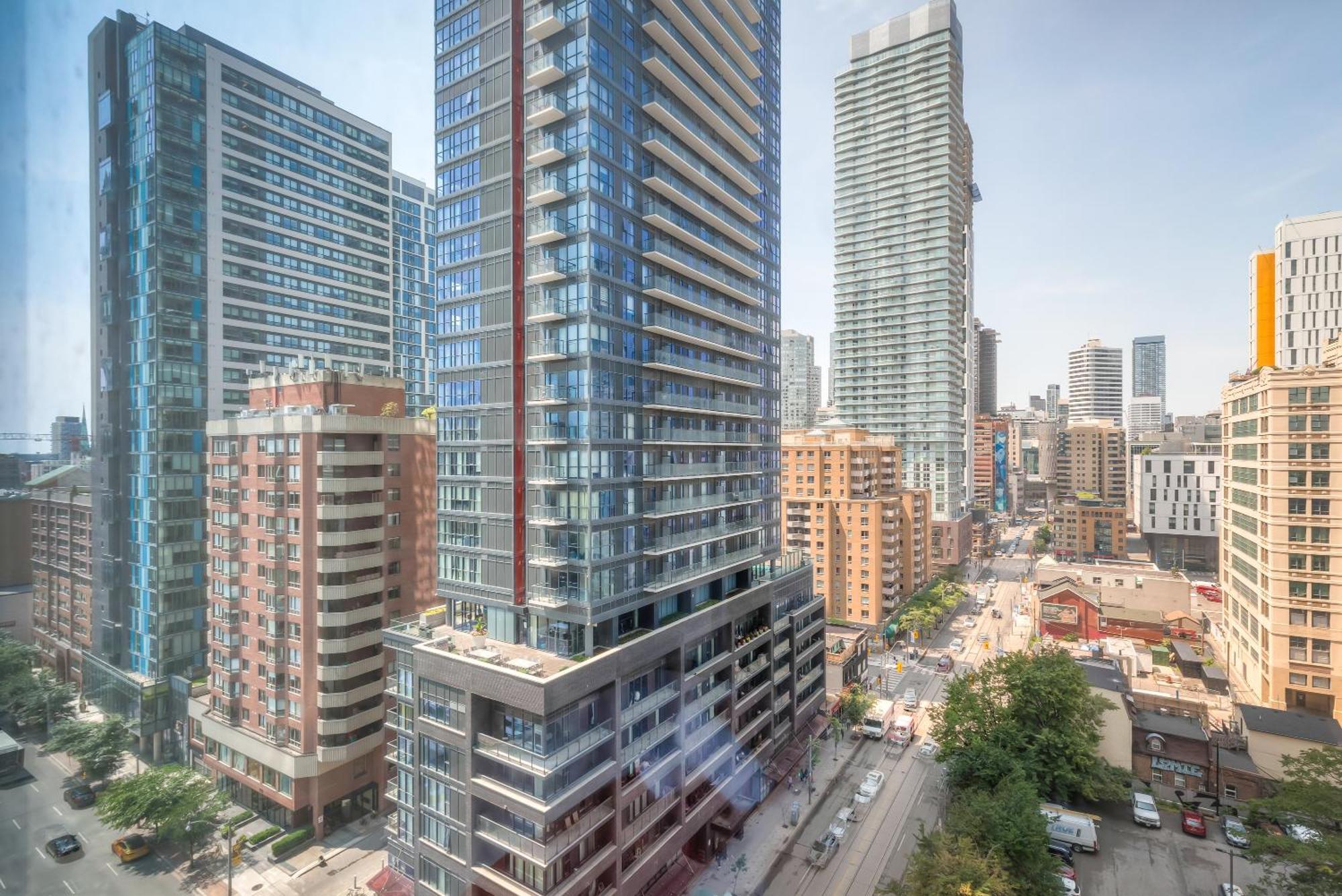 Apartment Rivetstays - The Jarvis Toronto