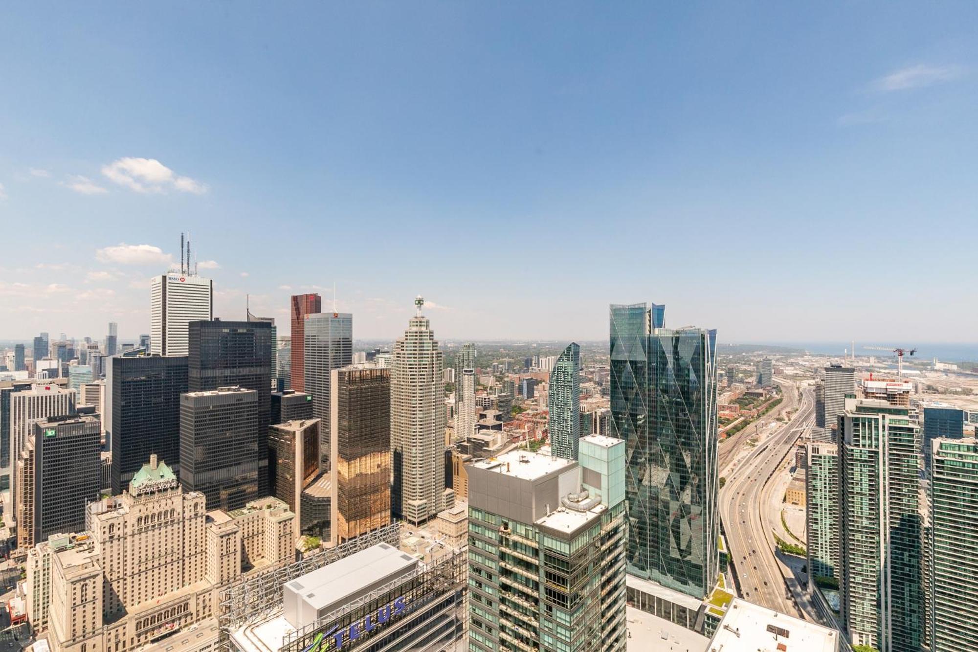 Skyline Retreat Residences *