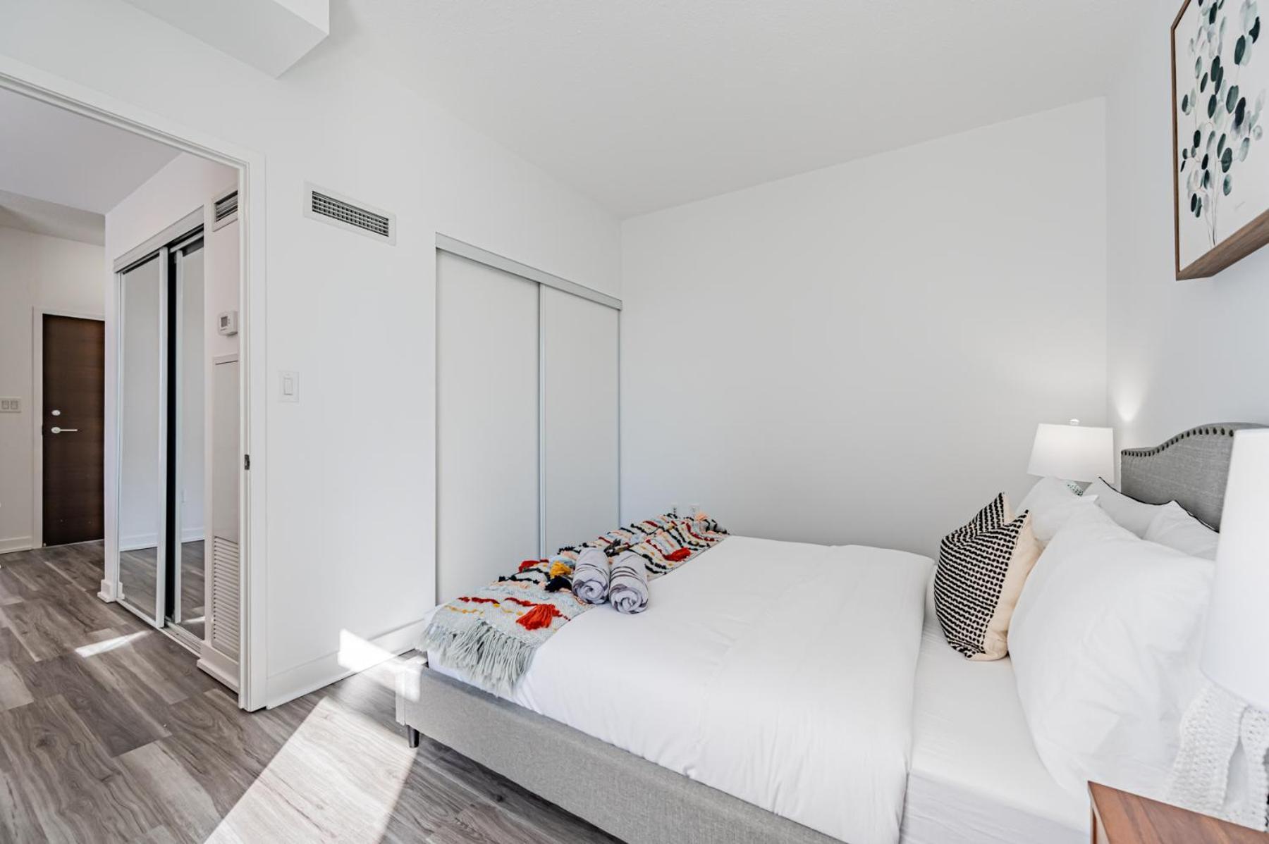 Dan Leckie Apartment
