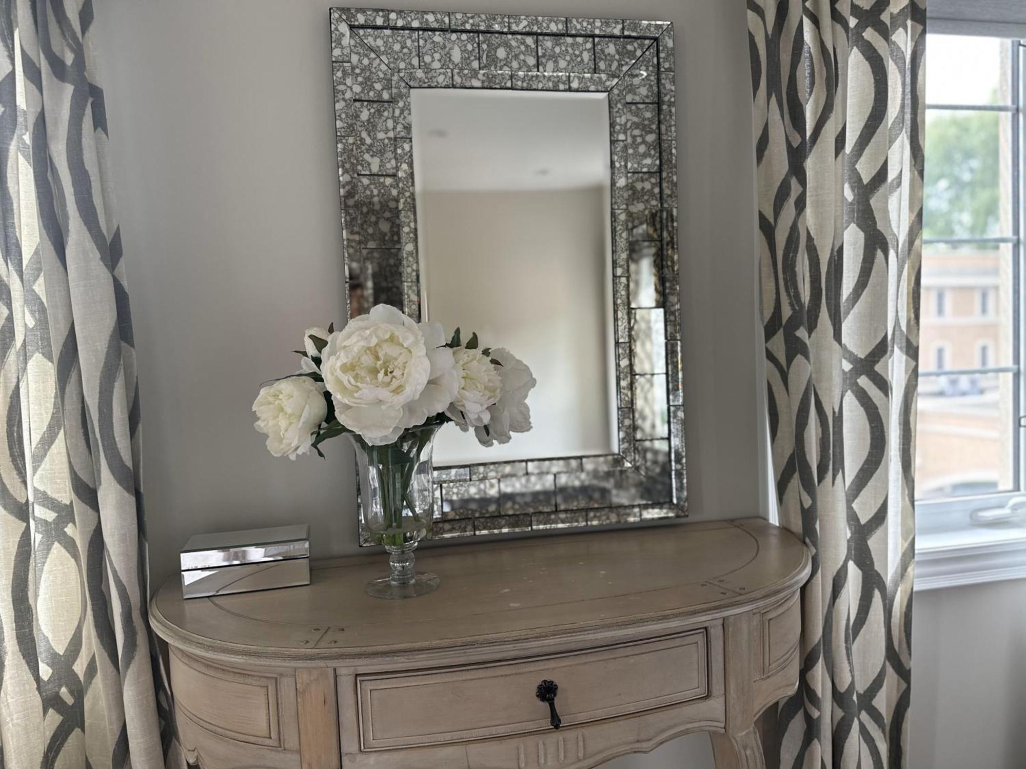 Immaculate Executive Townhouse 3br&3ba At Lawrence Park *