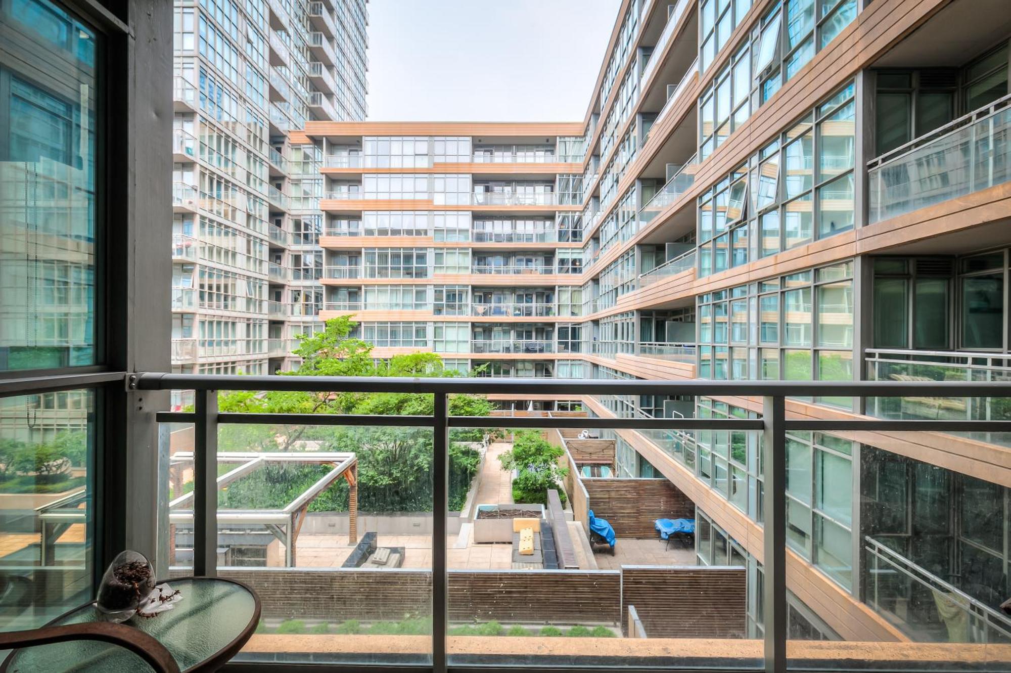 Modern Stylish - 5 Min From Cn Tower * Toronto