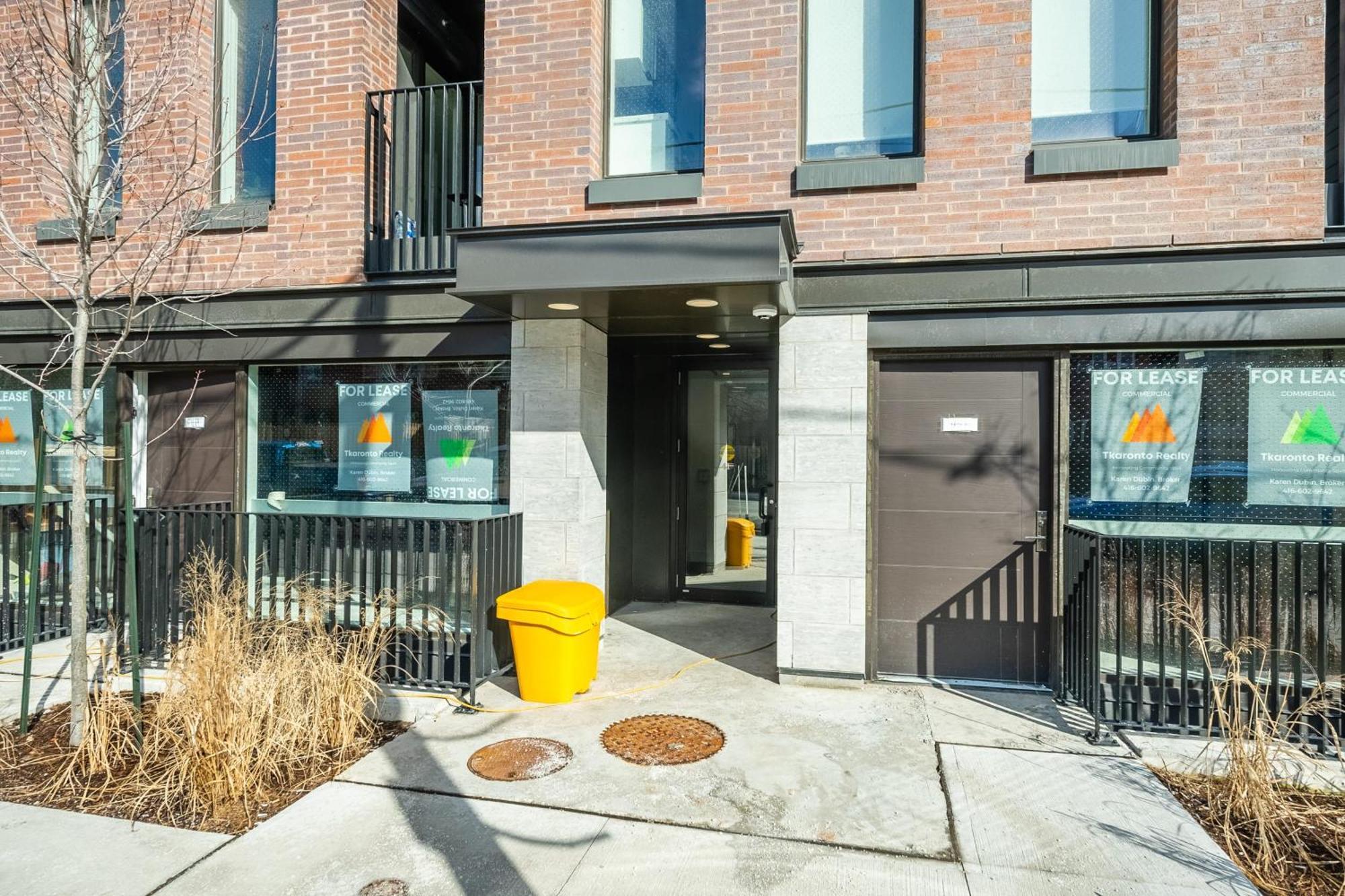 Spacious 2br - Regent Park Near Downtown Apartment Toronto