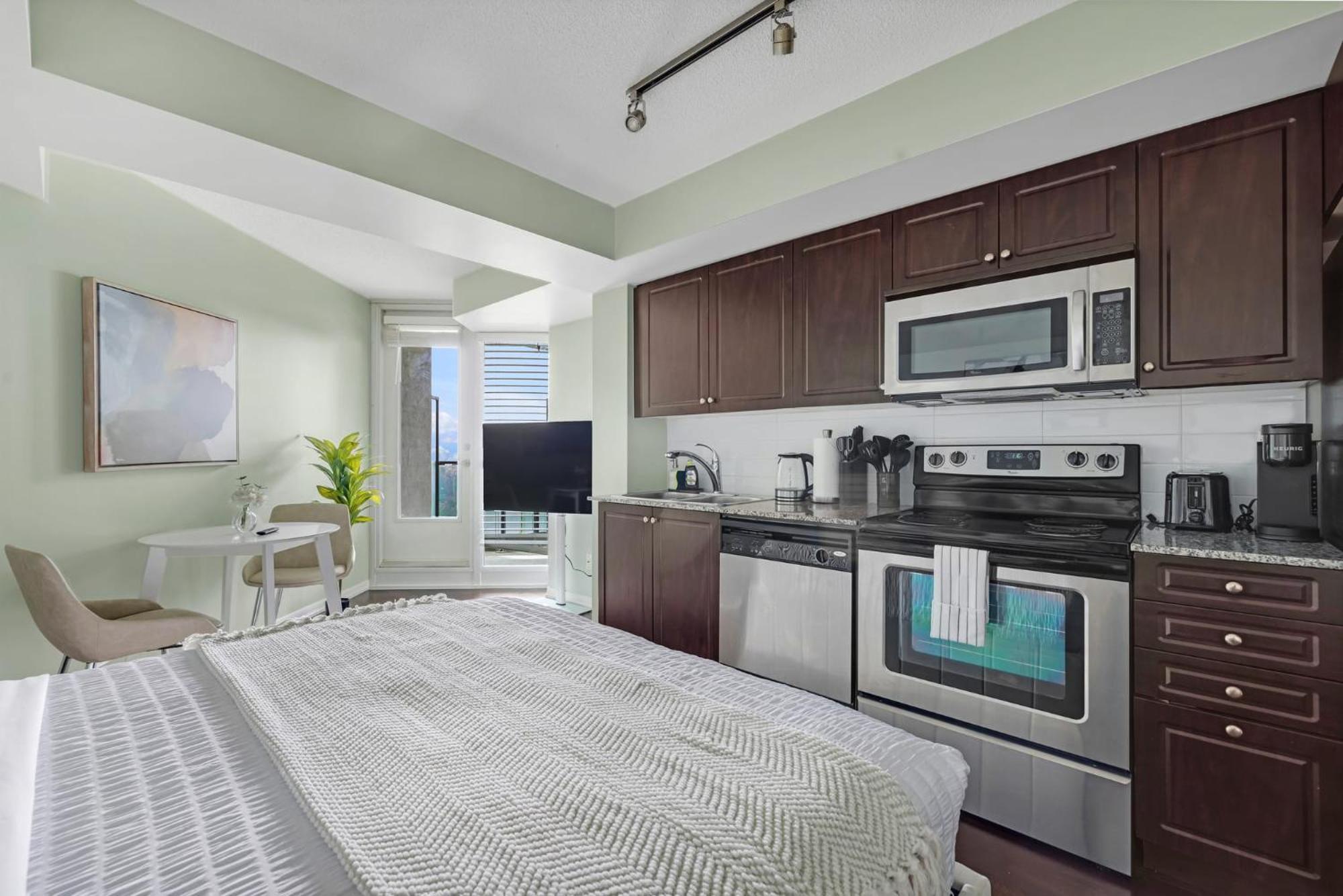 Cozy Studio By The Waterfront & Bentway Apartment *