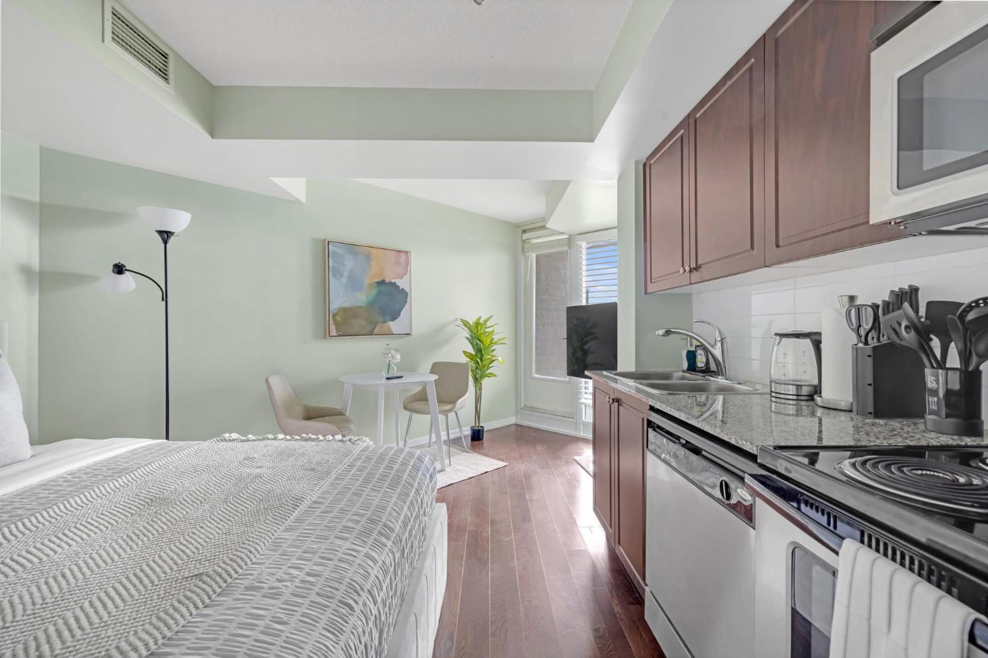 Cozy Studio By The Waterfront & Bentway Toronto