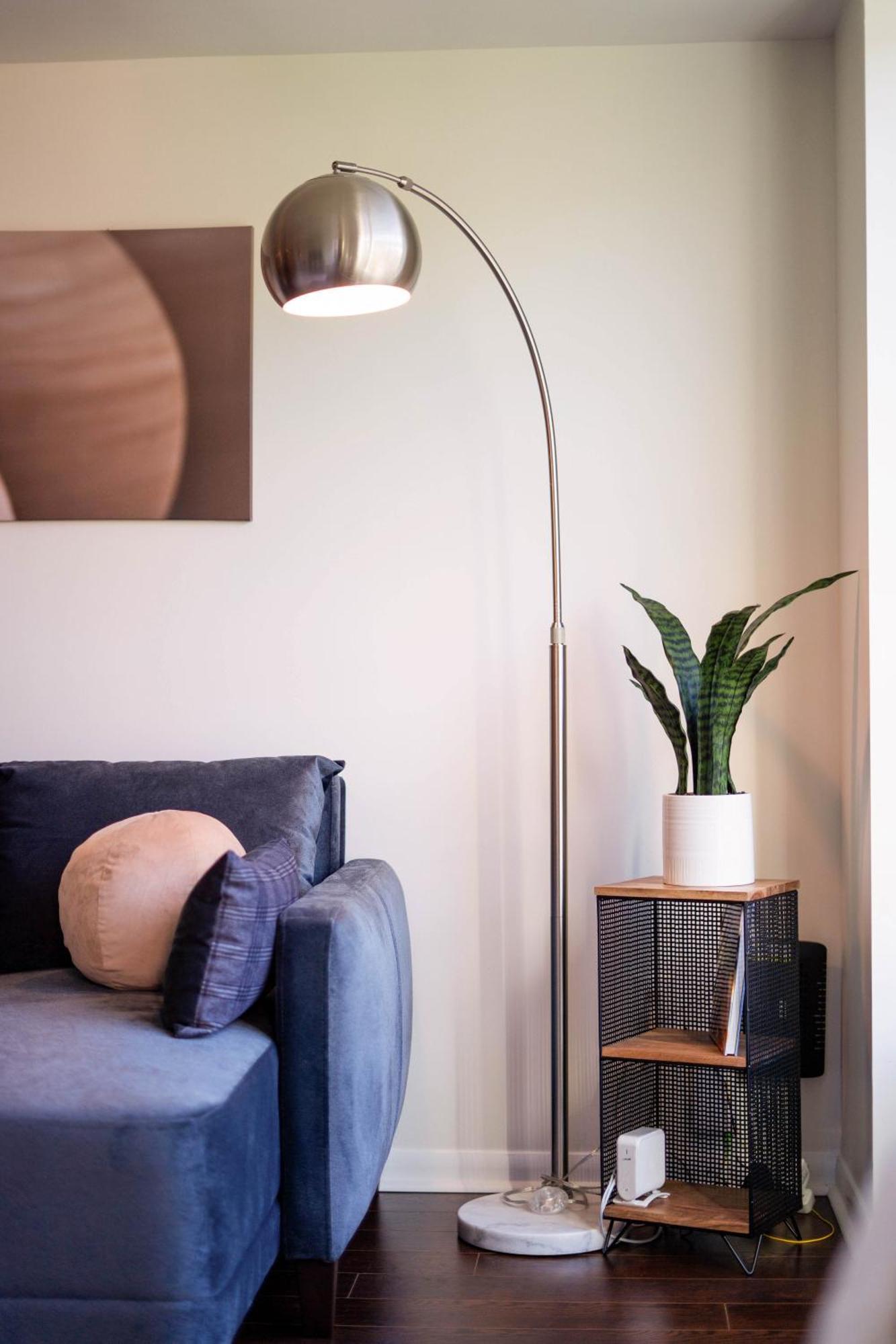 Modern 2br Downtown Condo, Lakeshore, Exhibition Place, York Toronto
