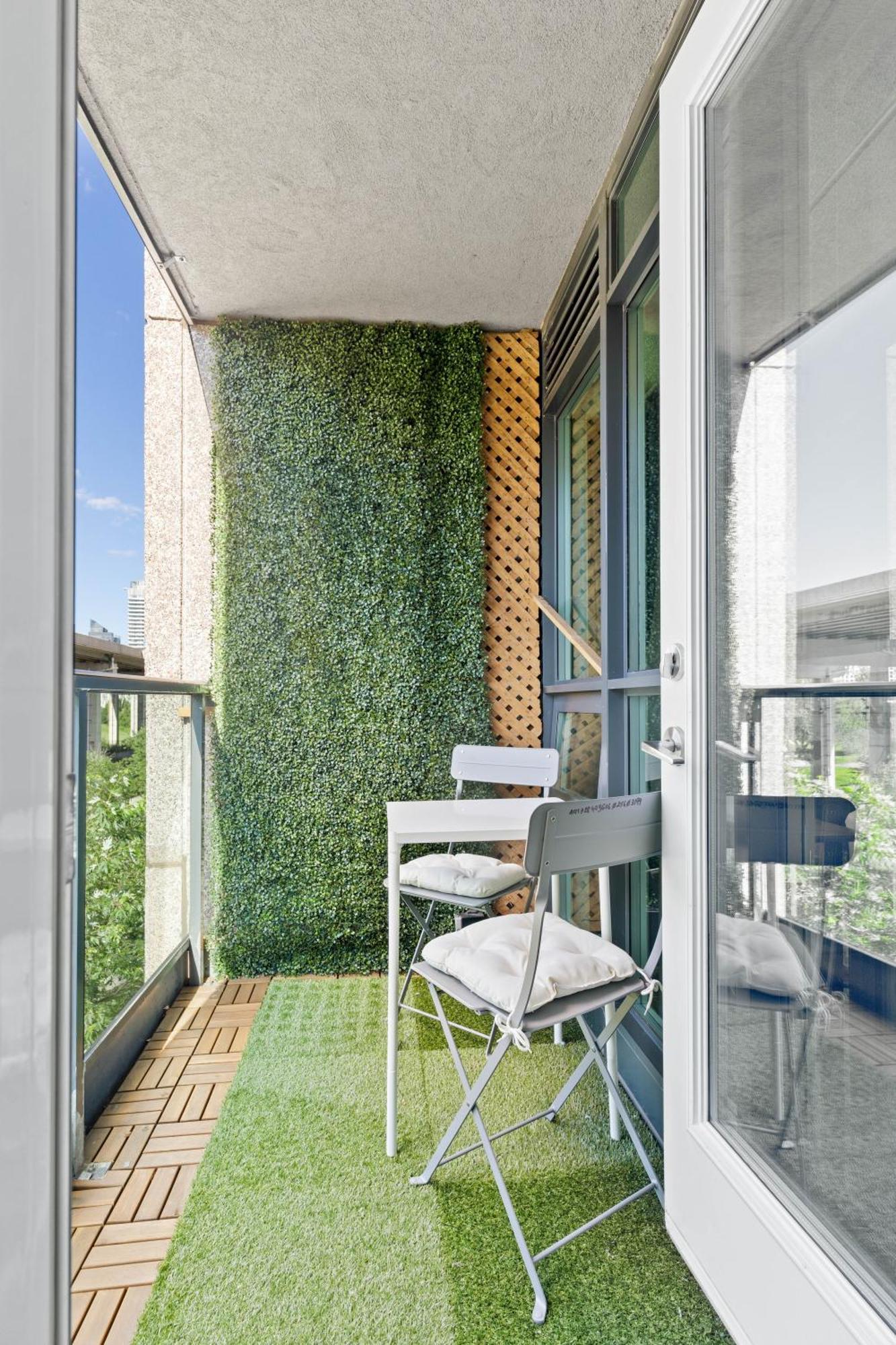Apartment Modern 2br Downtown Condo, Lakeshore, Exhibition Place, York Toronto