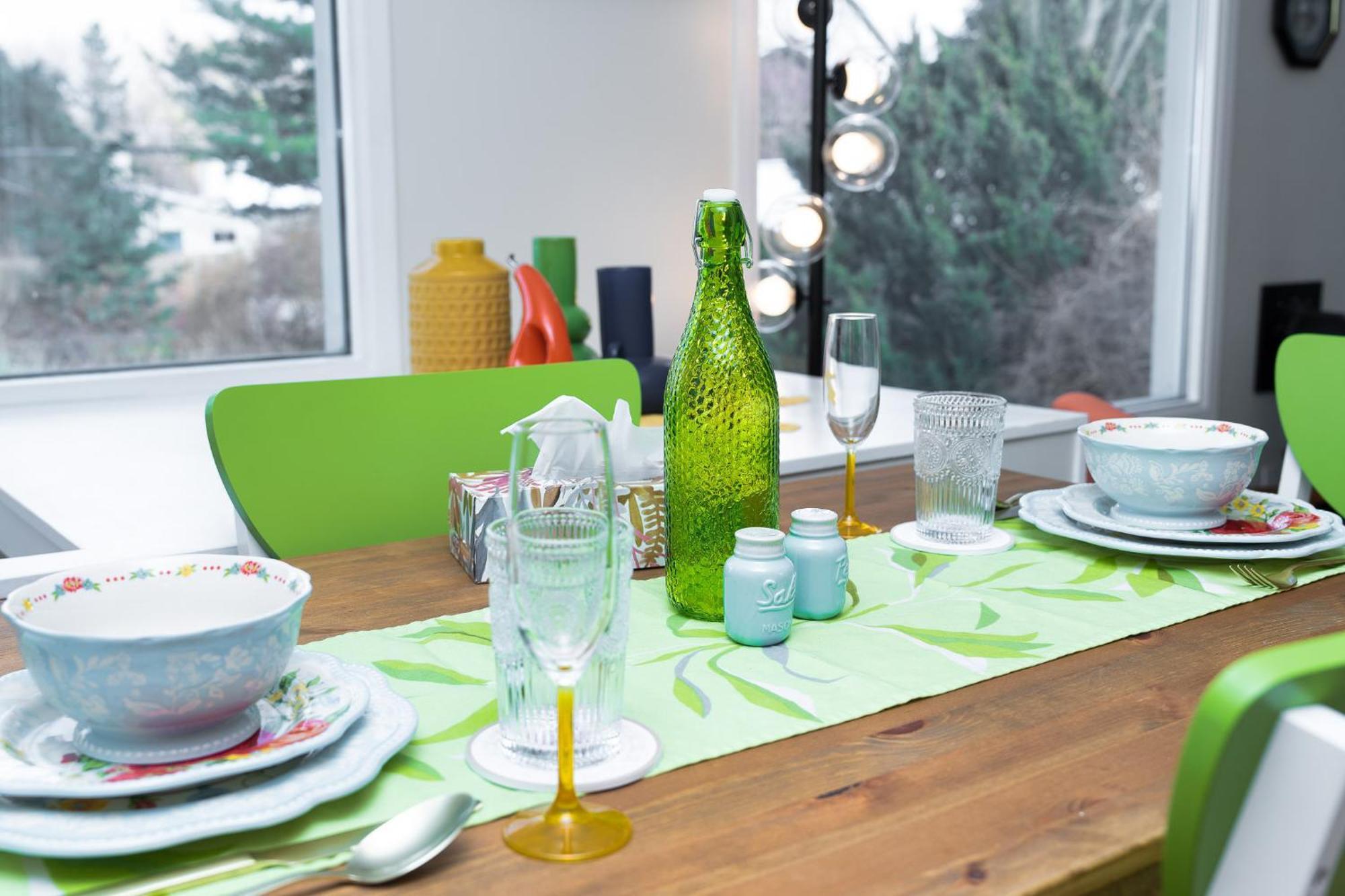 Private In A Vintage House Close To Finch Homestay Toronto
