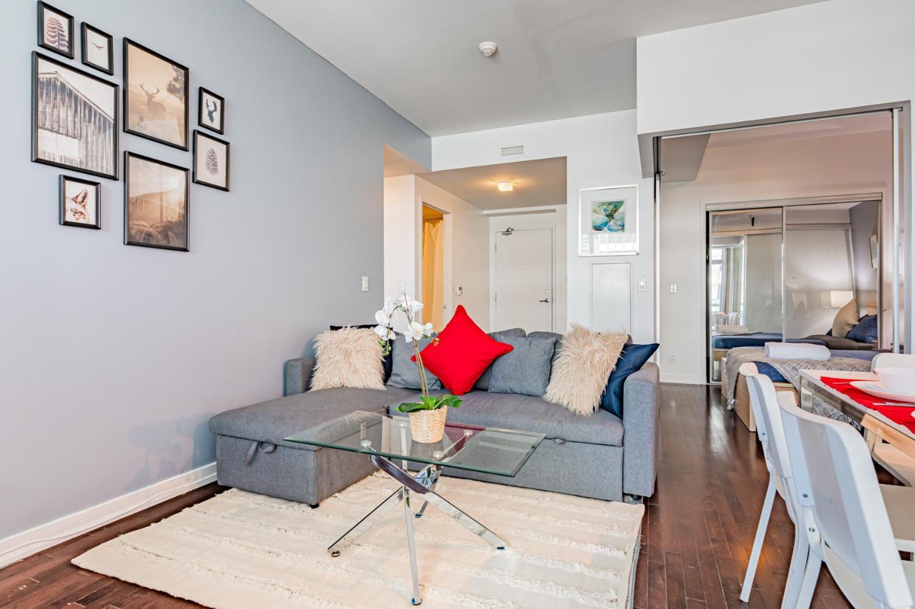 Downtown Apartment *