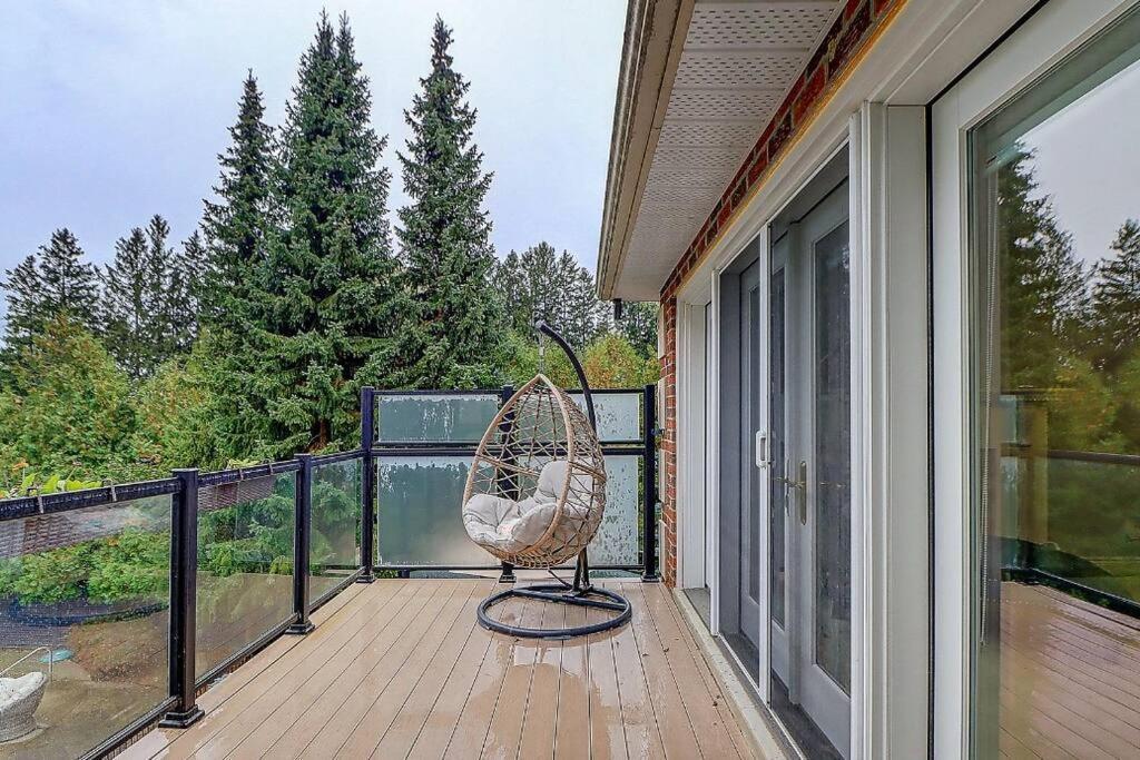Villa Luxury In Scarborough