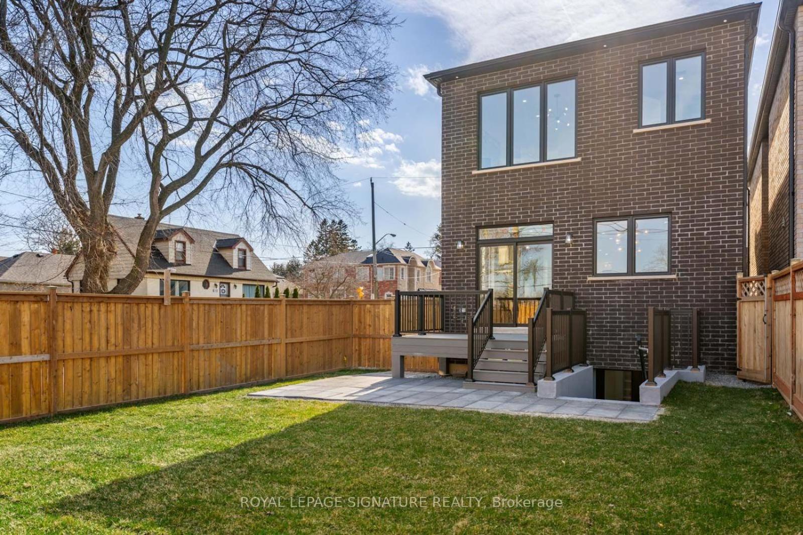 Villa Luxurious House In Scarborough