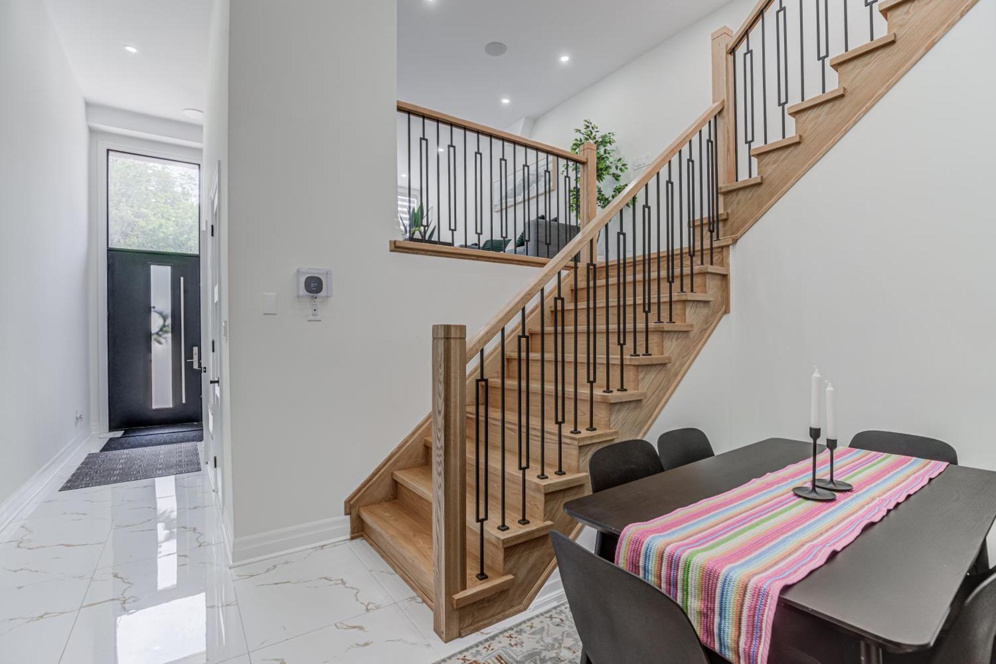 New Build 4 Bedroom-beach Vibes In The City *