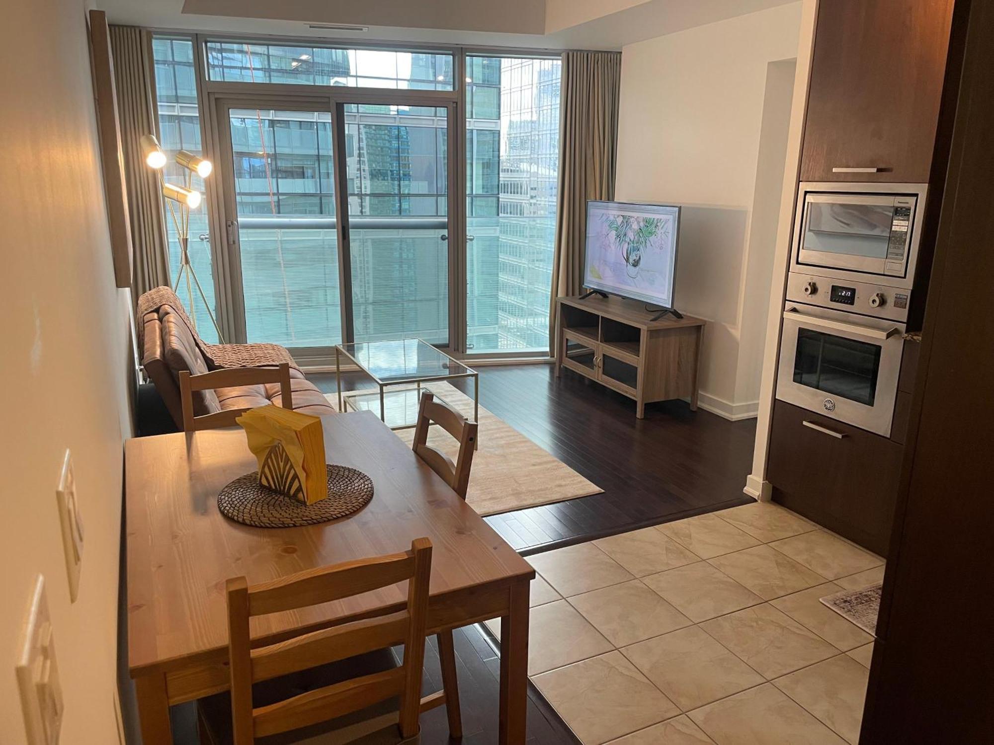 Apartment Ice - Rsmt Toronto